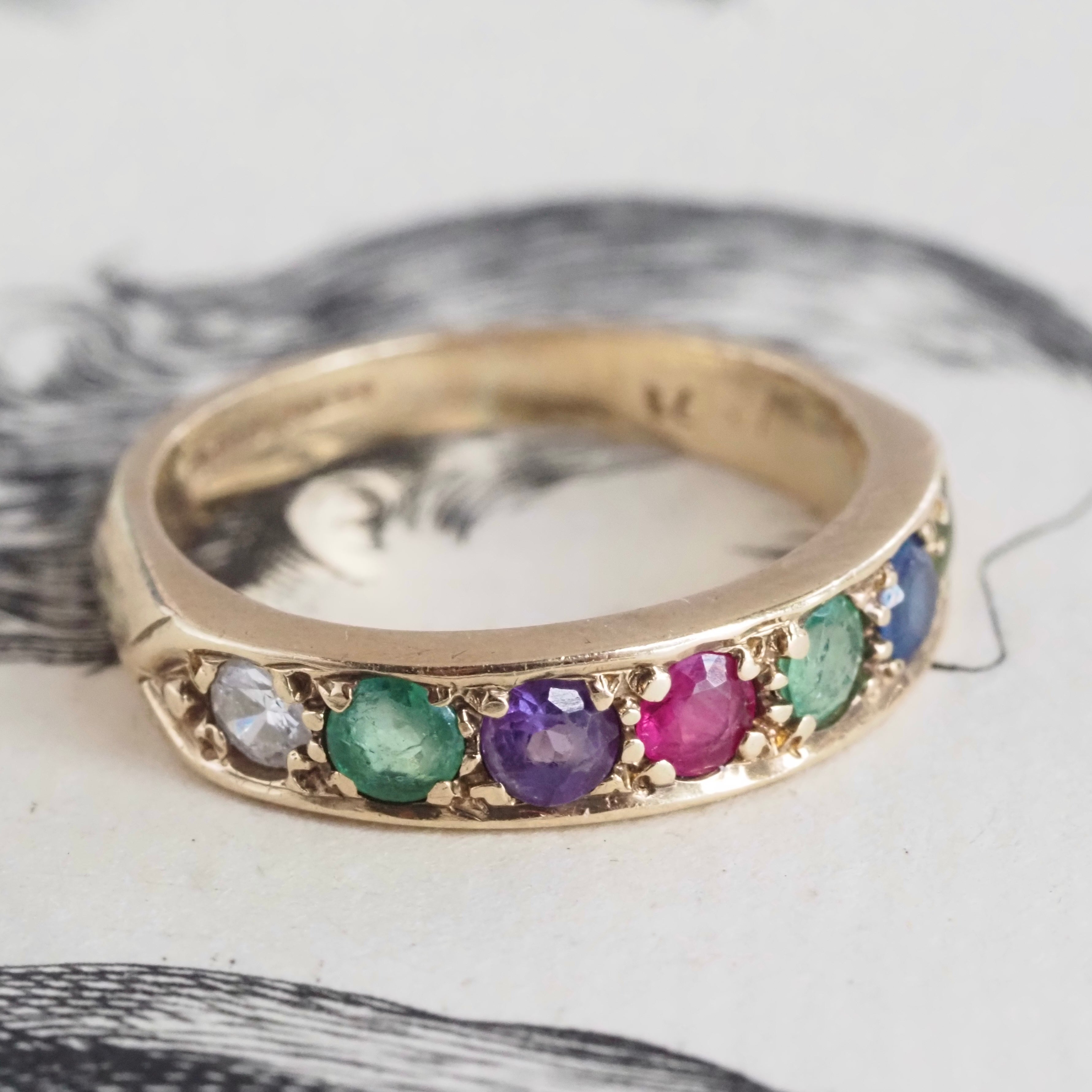 Antique c. 1938 English “Dearest” Acrostic 10k Gold Ring