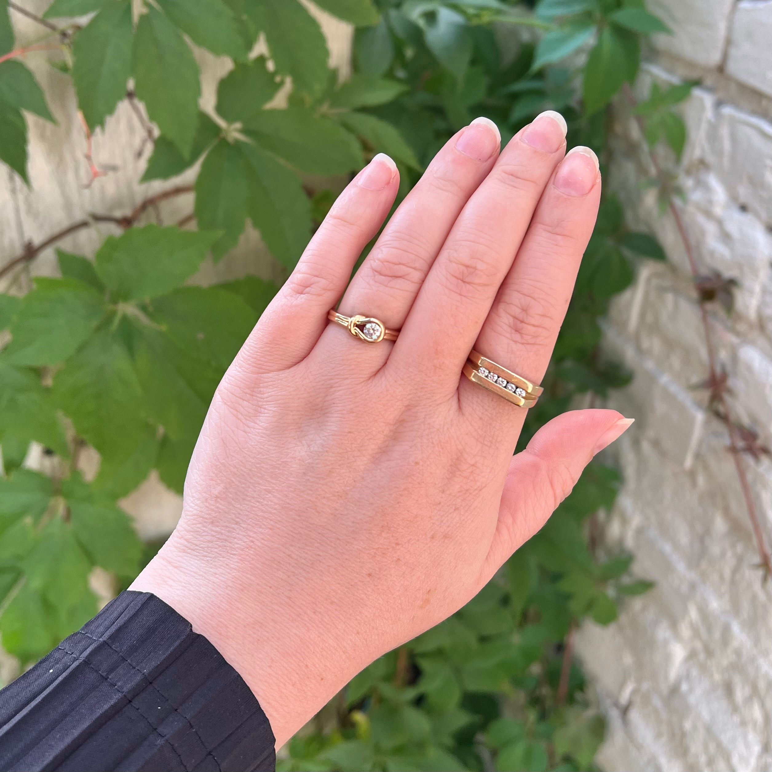 14k Gold Diamond Knot Band