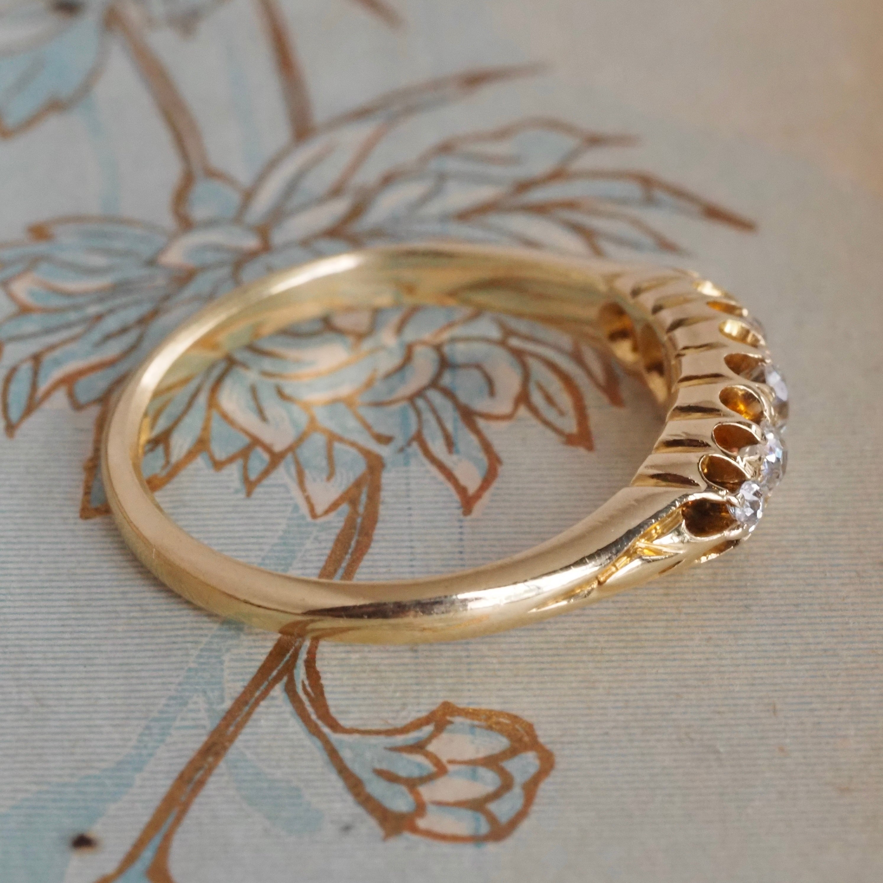 Antique Victorian 18k Gold Five Stone Old Mine Cut Diamond Ring