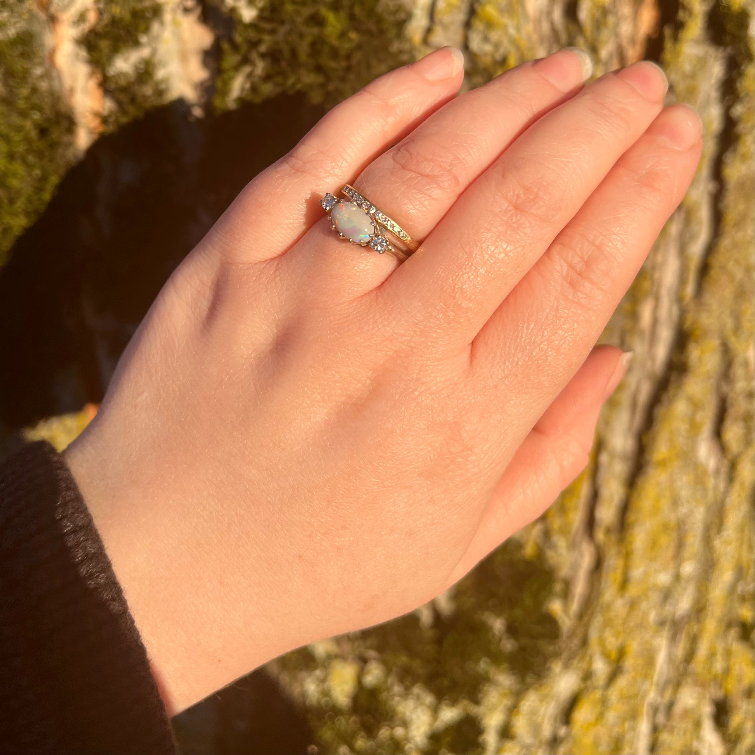 Vintage 14k White Gold Opal and Diamond Ring