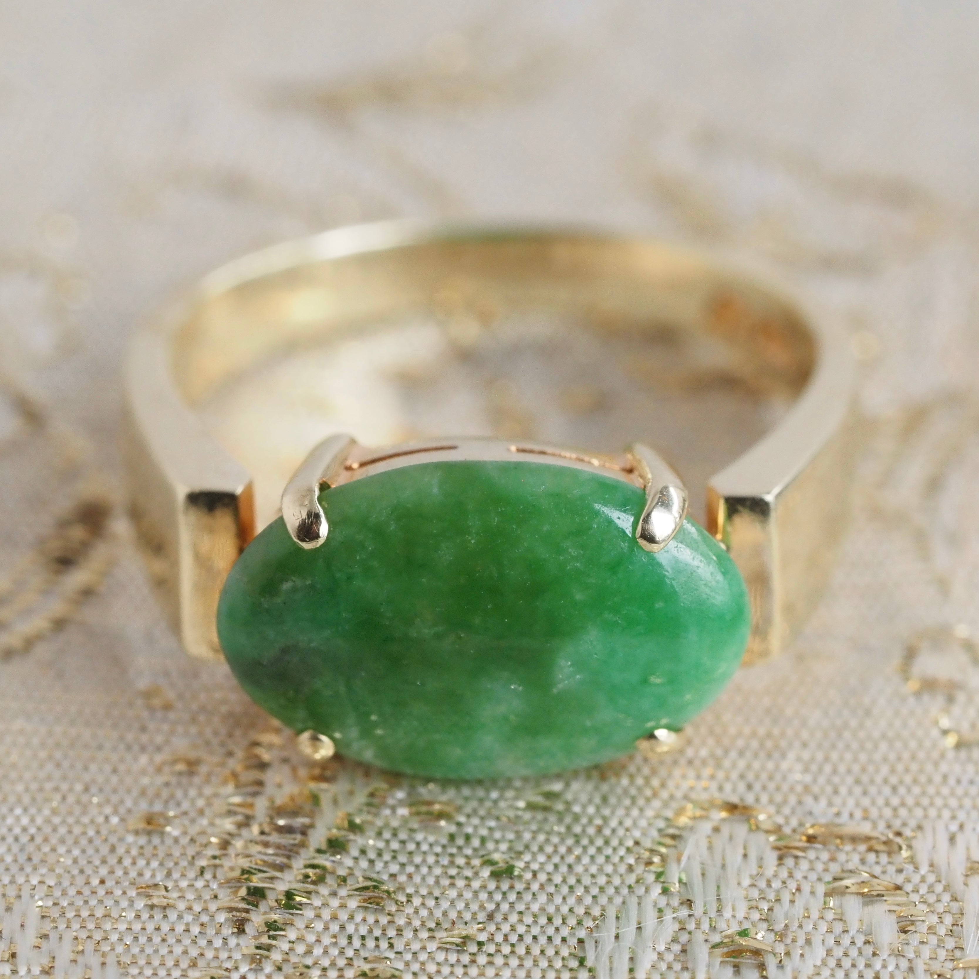 Vintage Jade 14k Gold Ring