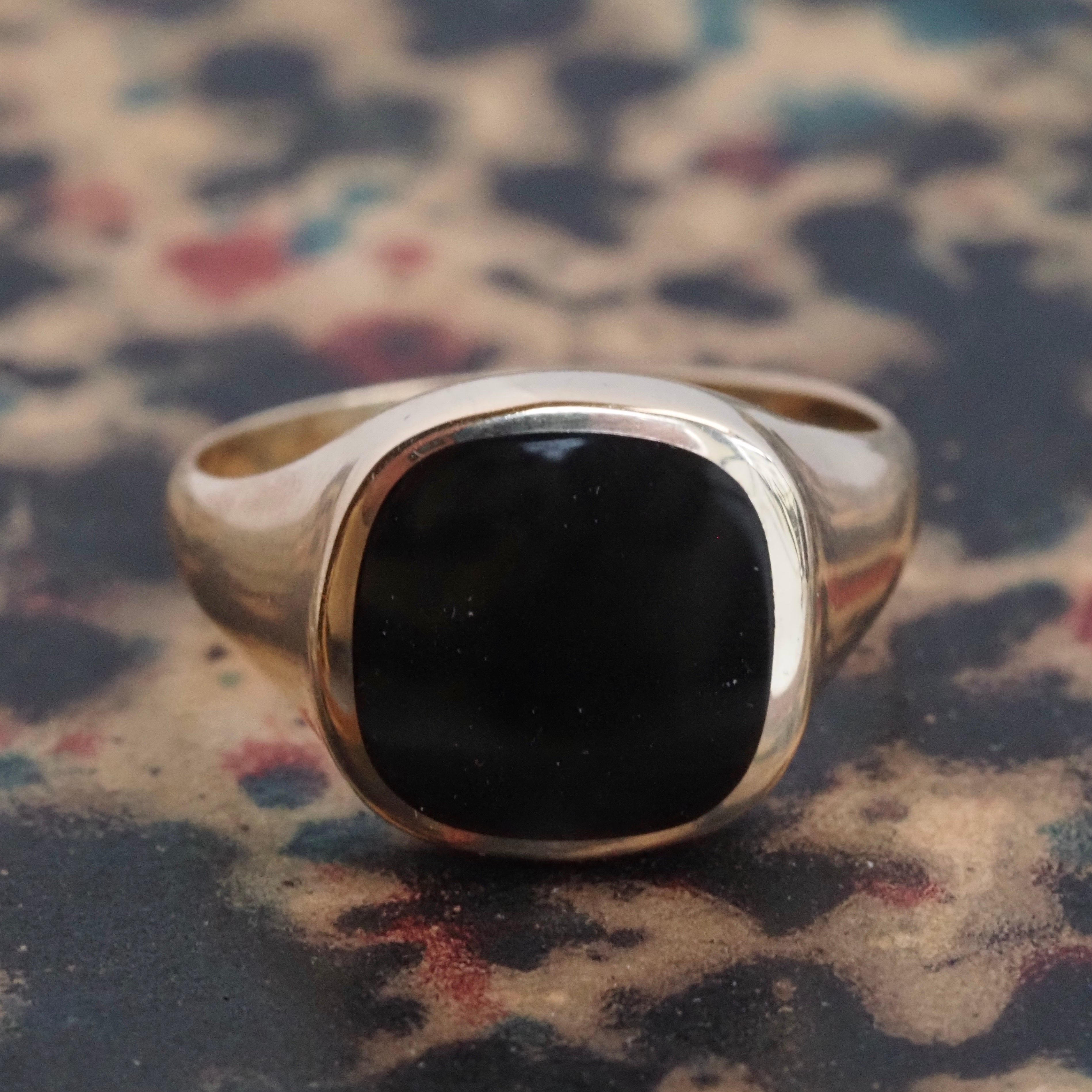 Vintage Onyx Signet 10k Gold Ring