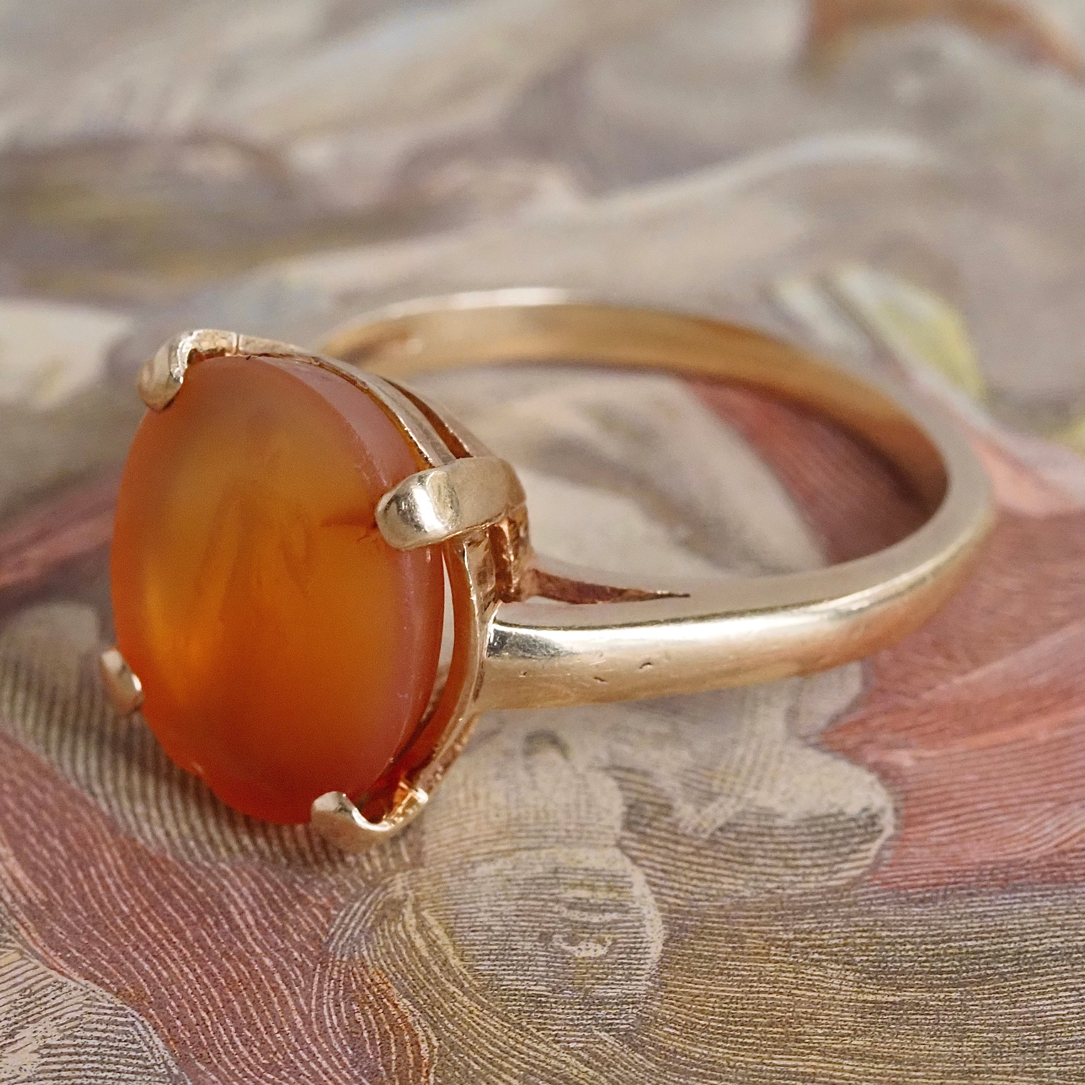 Vintage Carnelian Fortuna Intaglio 14k Gold Ring