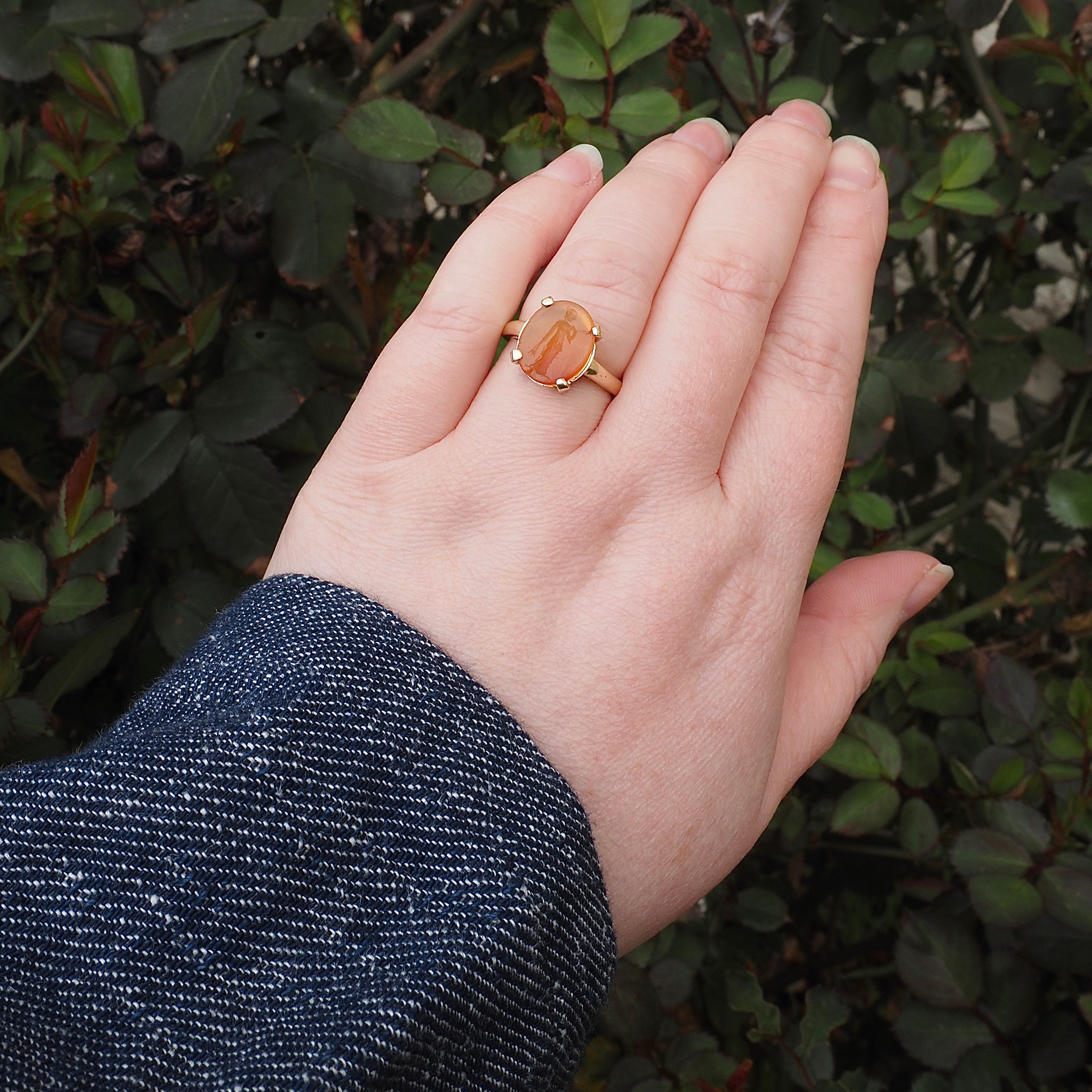 Vintage Carnelian Fortuna Intaglio 14k Gold Ring