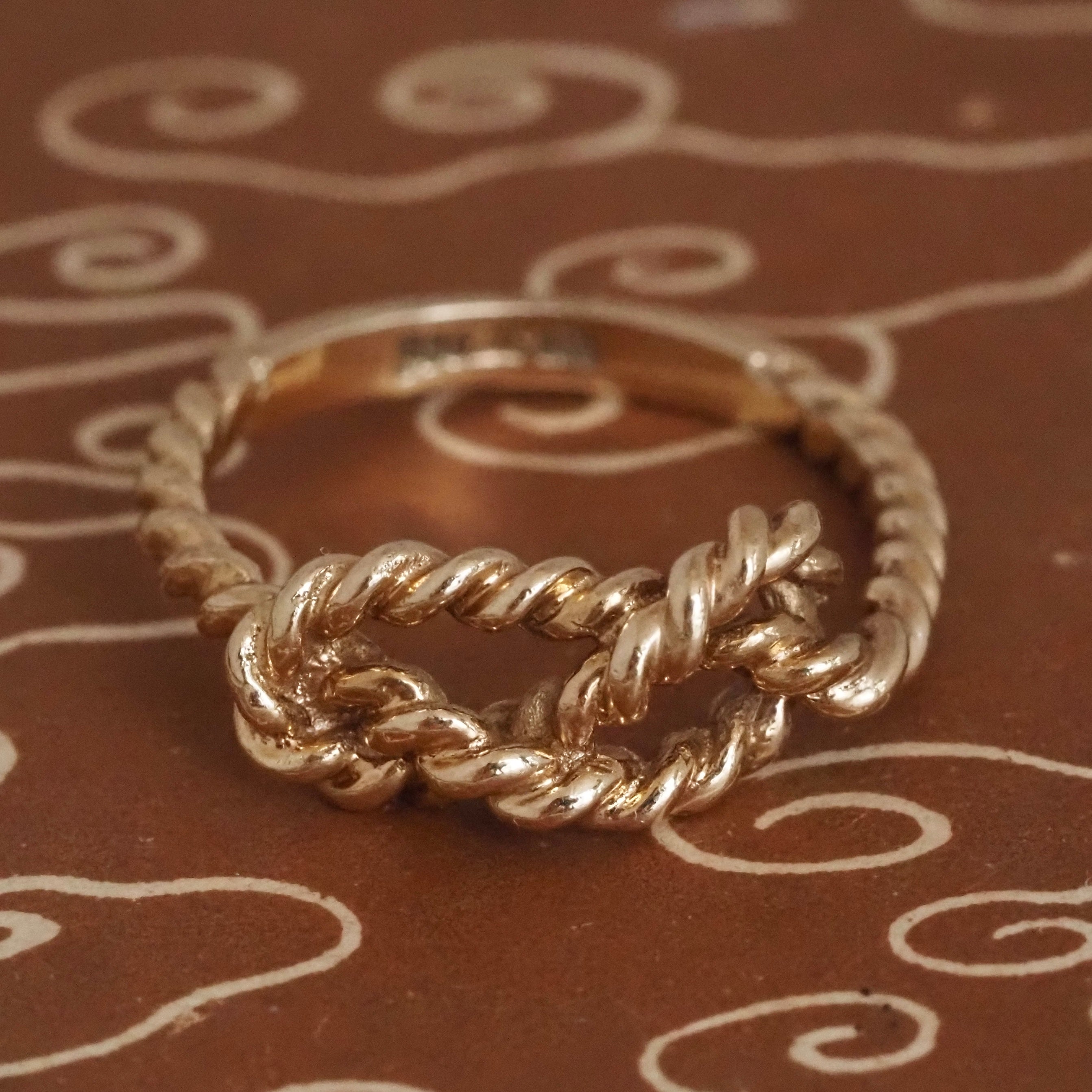 Vintage Twisted Knot 10k Gold Ring