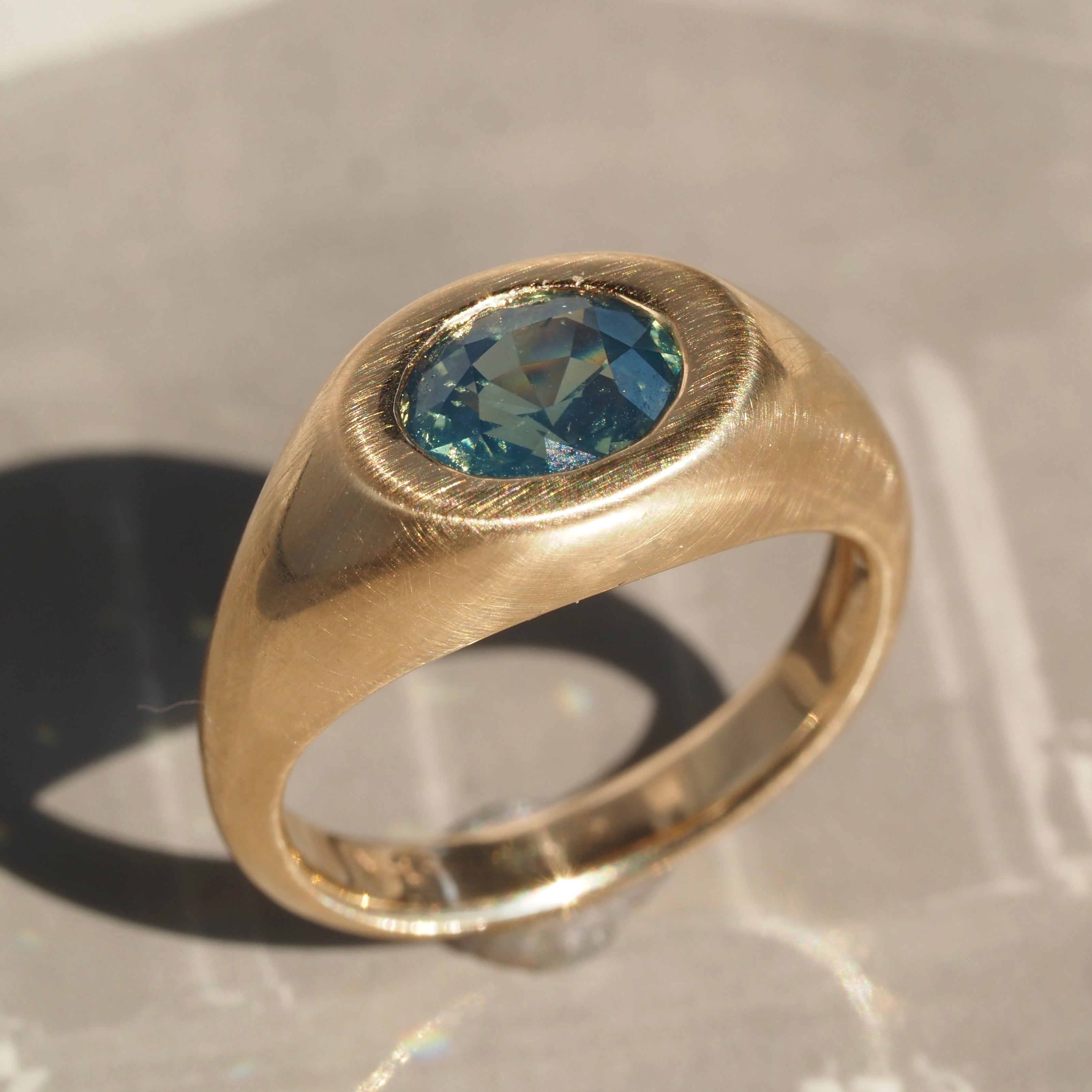 Faceted Natural Green Sapphire Signet 14k Gold Ring