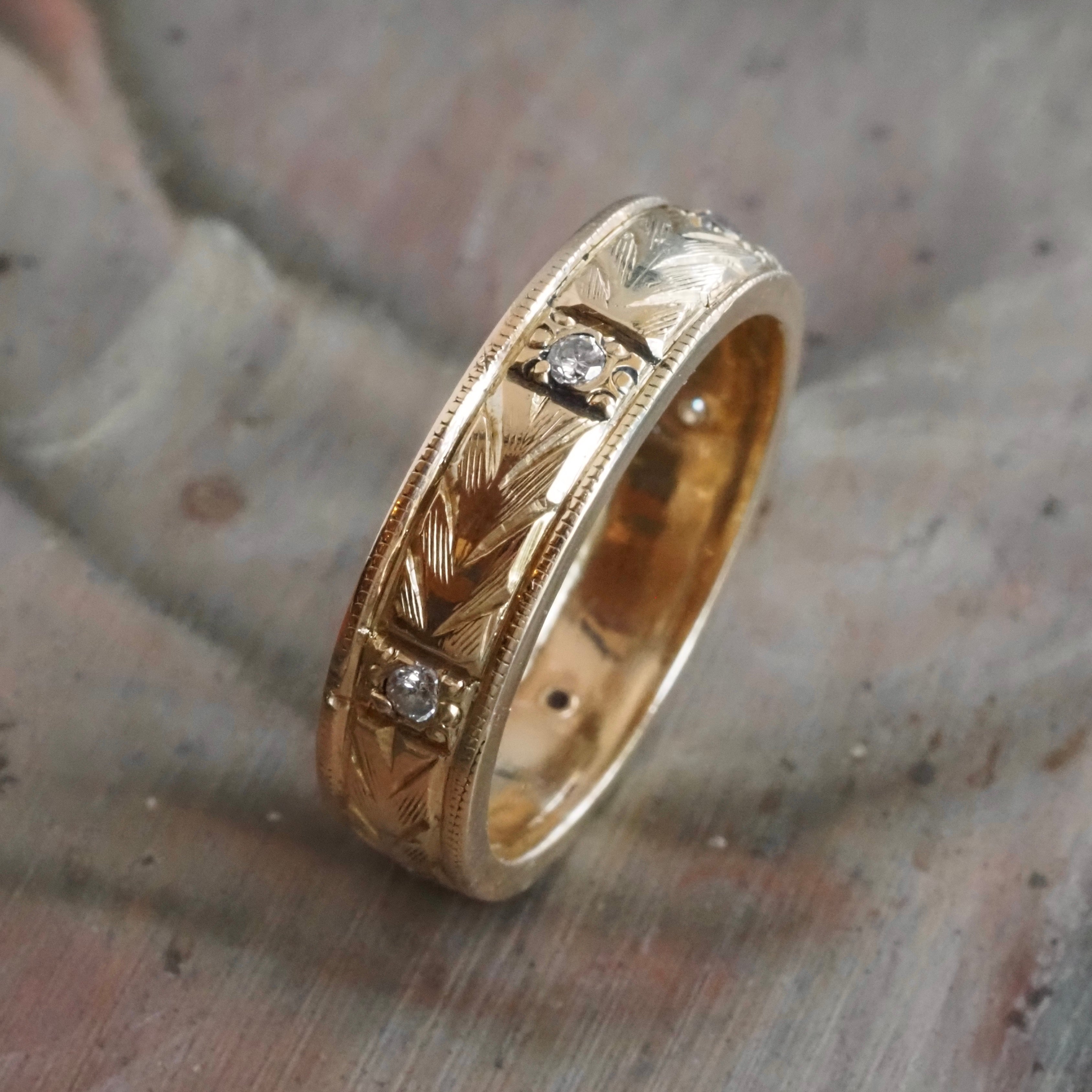 Vintage Diamond 14k Gold Engraved Band