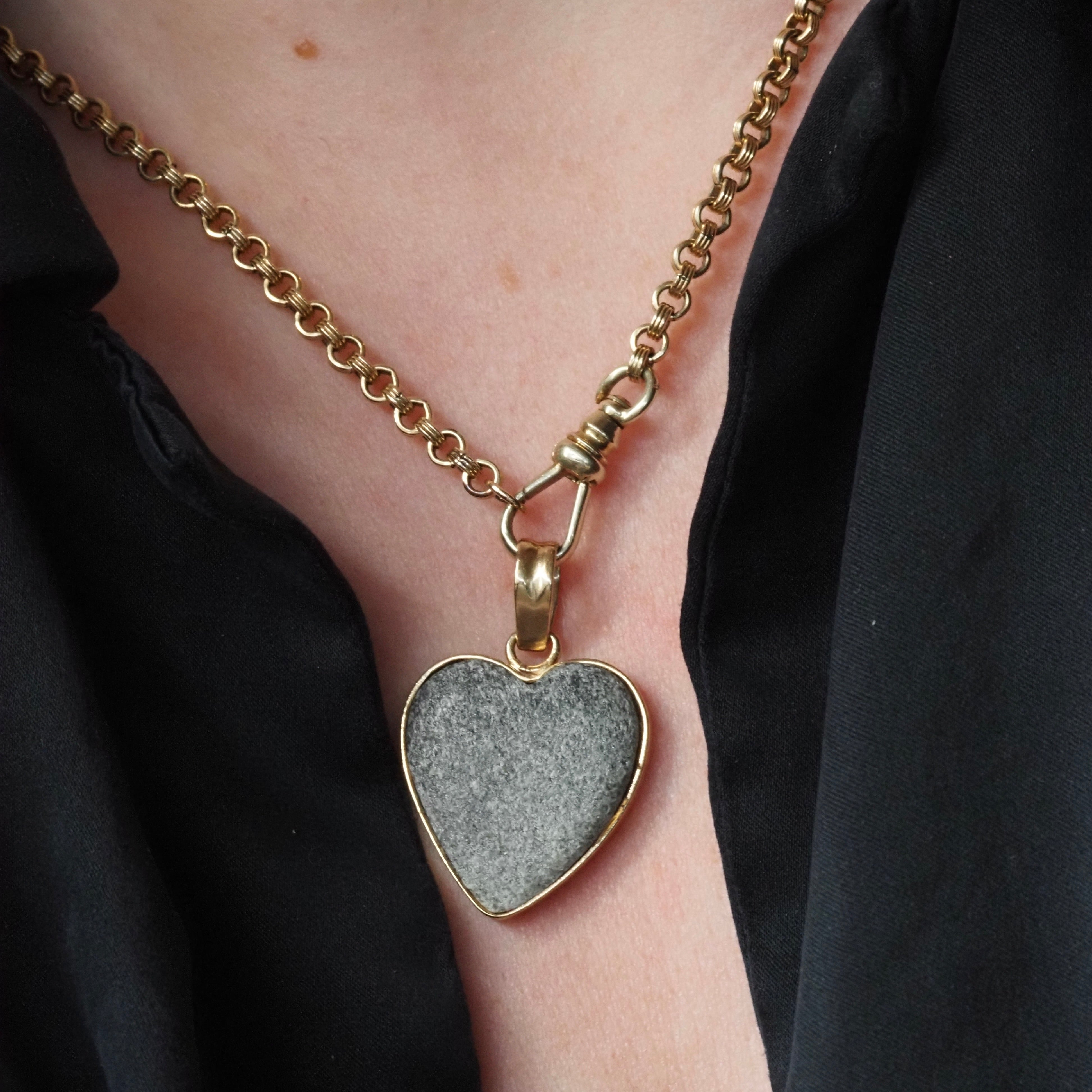 Stone Heart 18k Gold Pendant