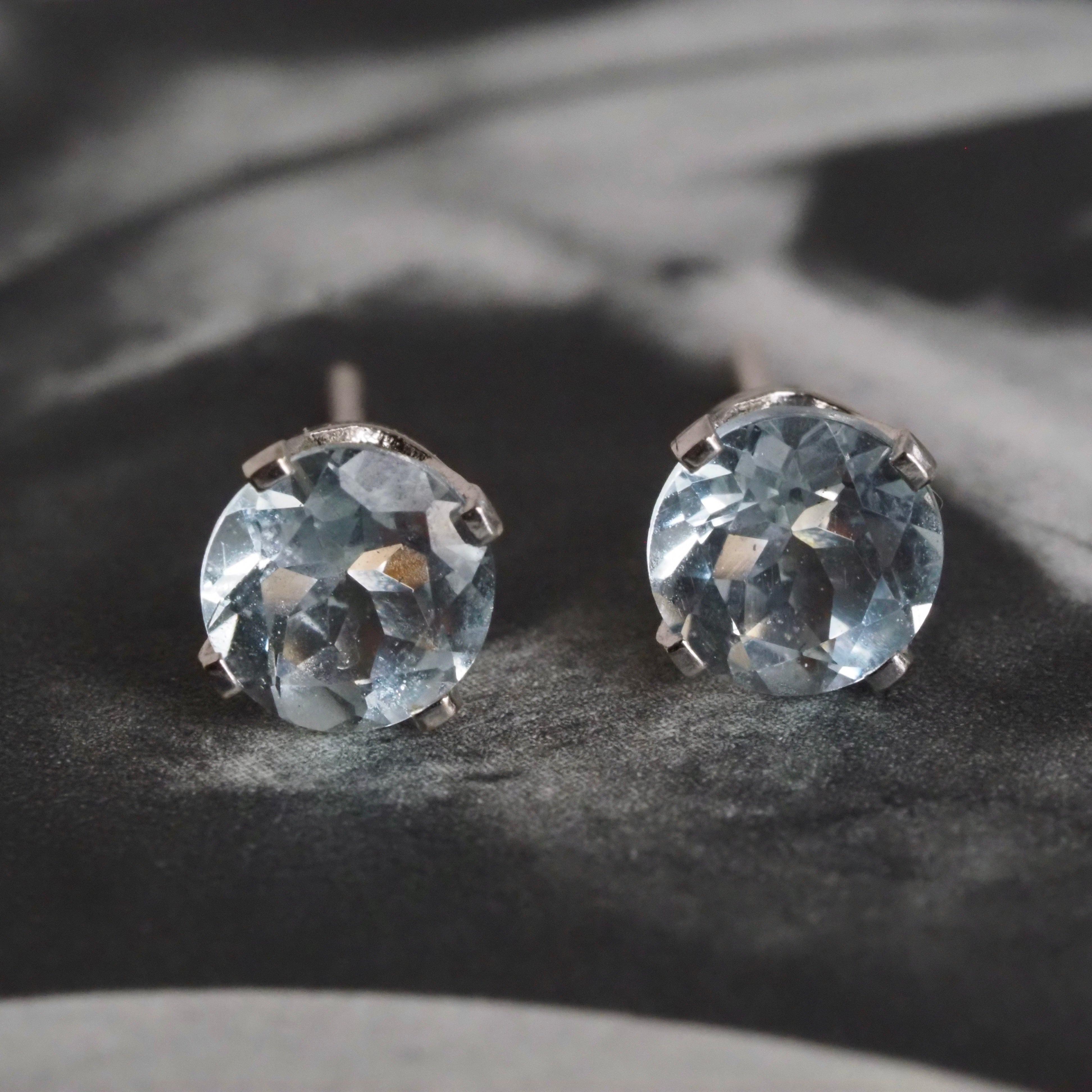 Vintage Aquamarine 14k White Gold Stud Earrings