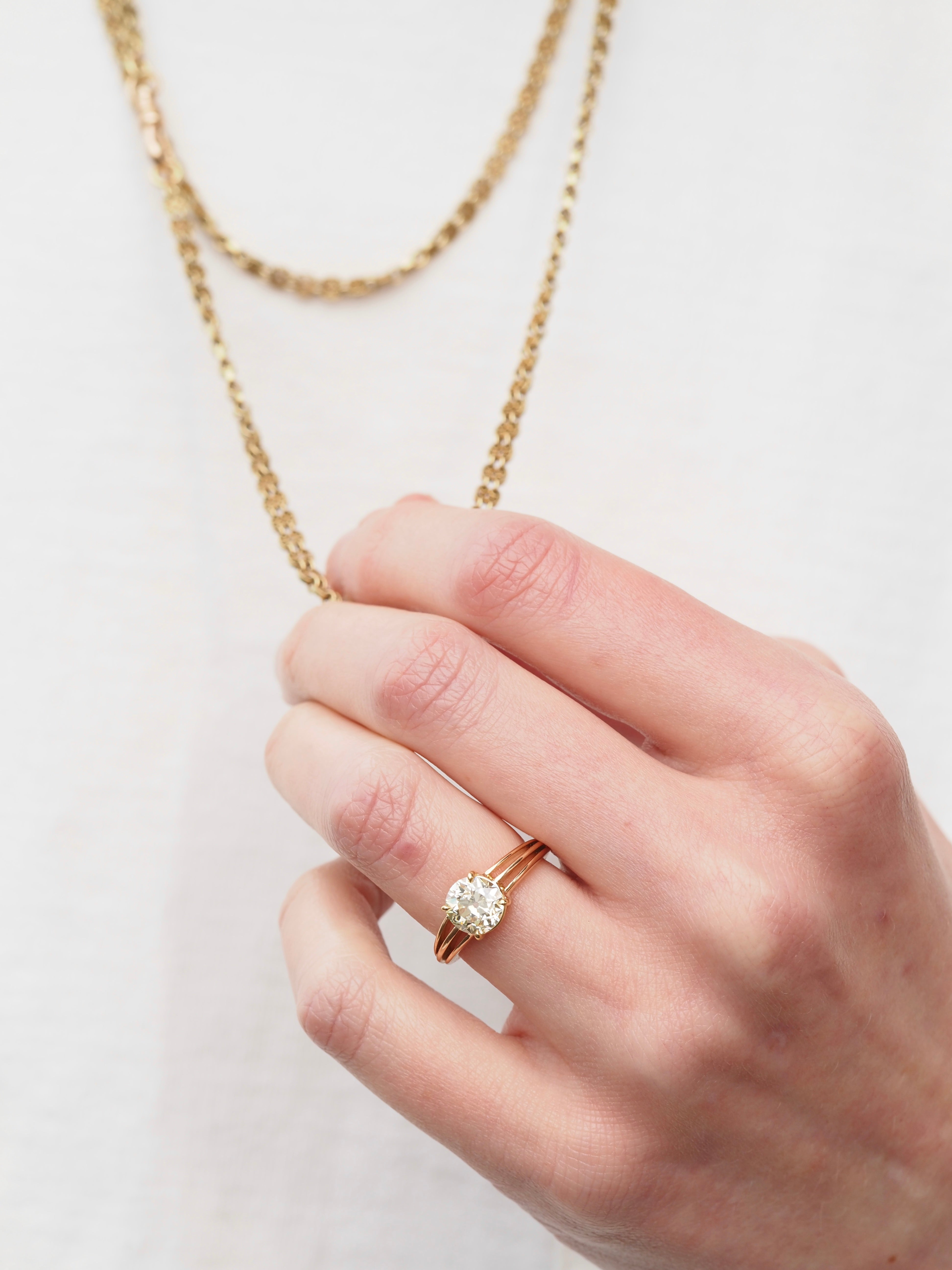 1.72ct Old European Cut Diamond 18k Gold Vintage Ring