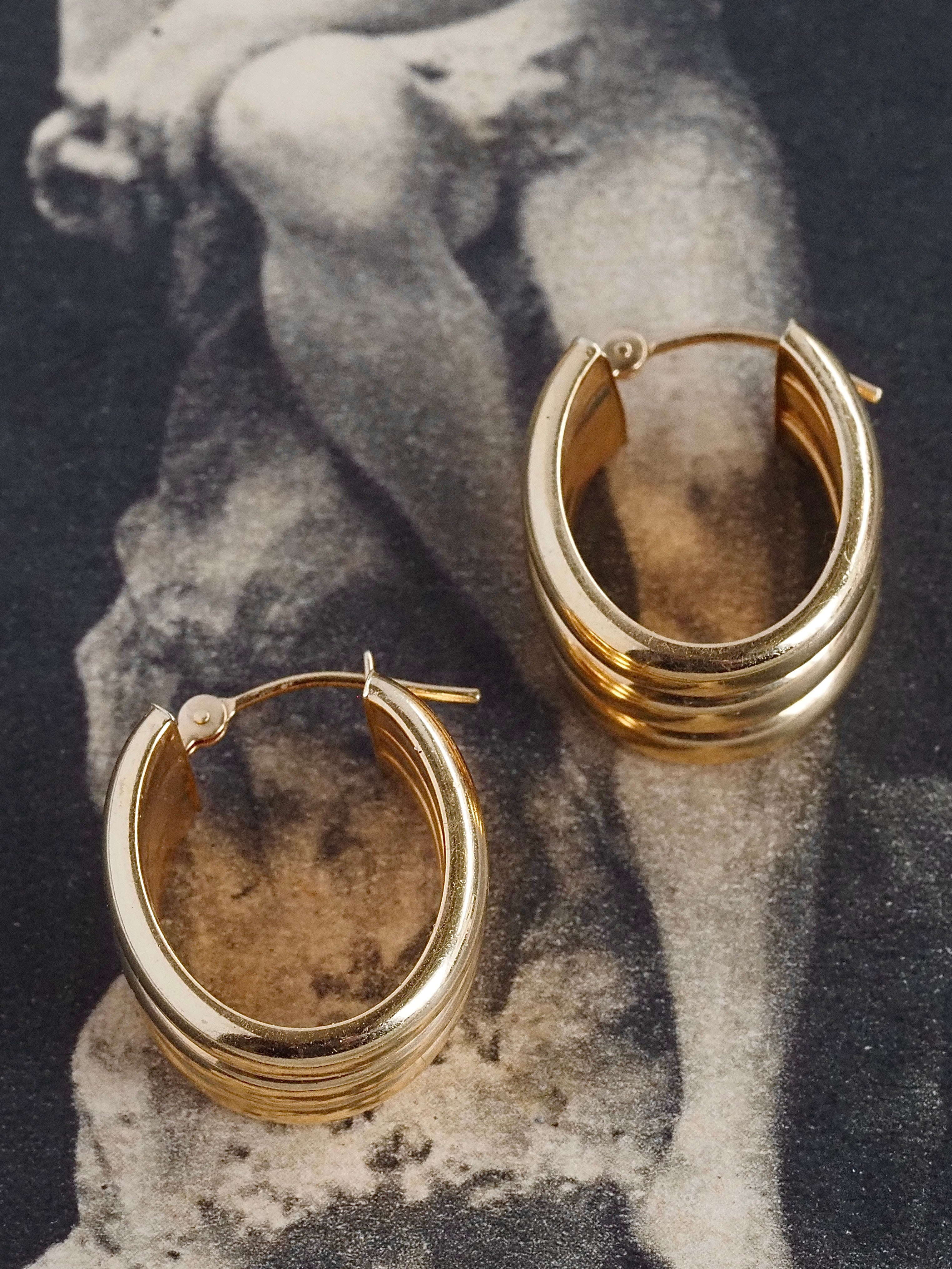 Vintage Italian 18k Gold Triple Hoops