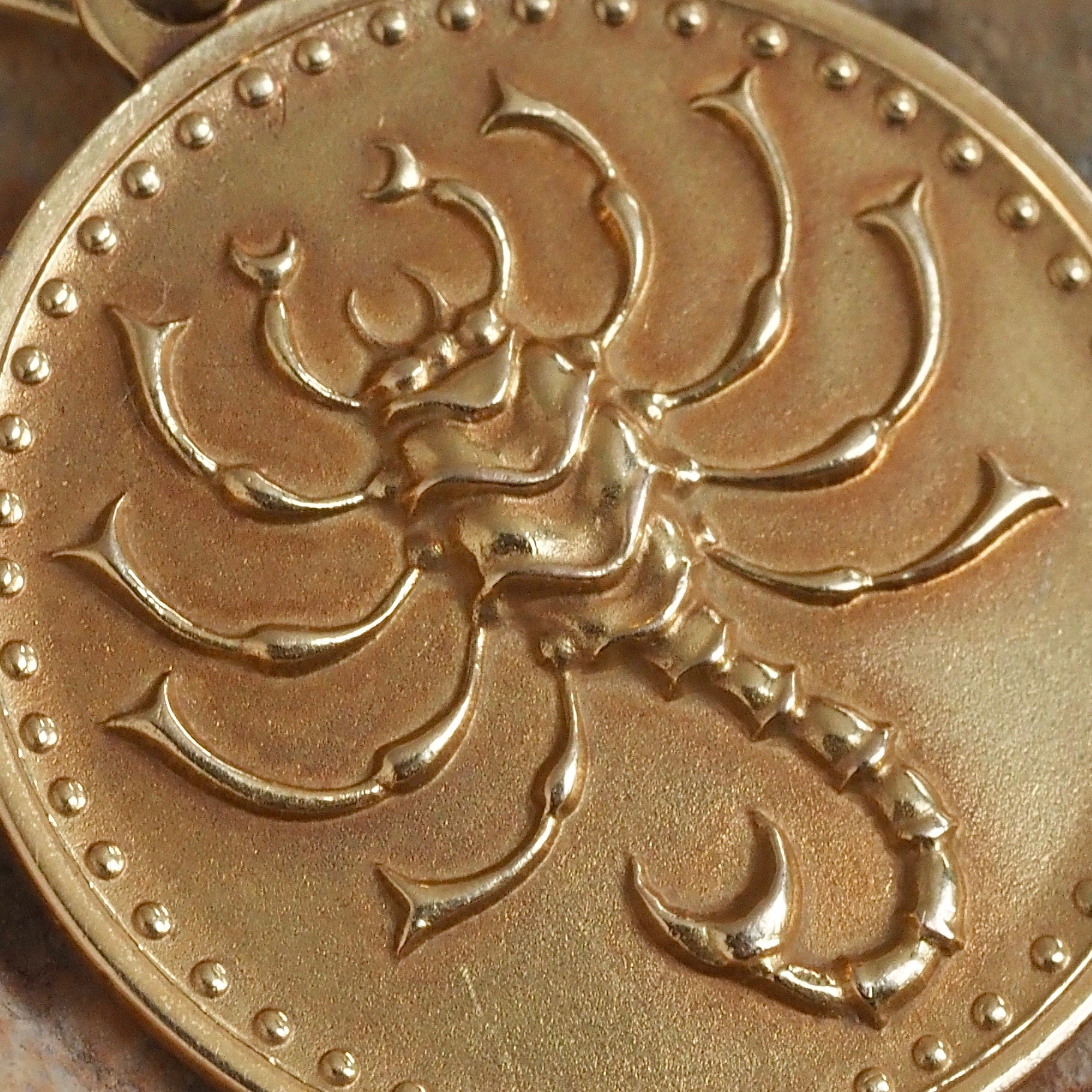 Vintage Italian 18k Gold Scorpio Pendant