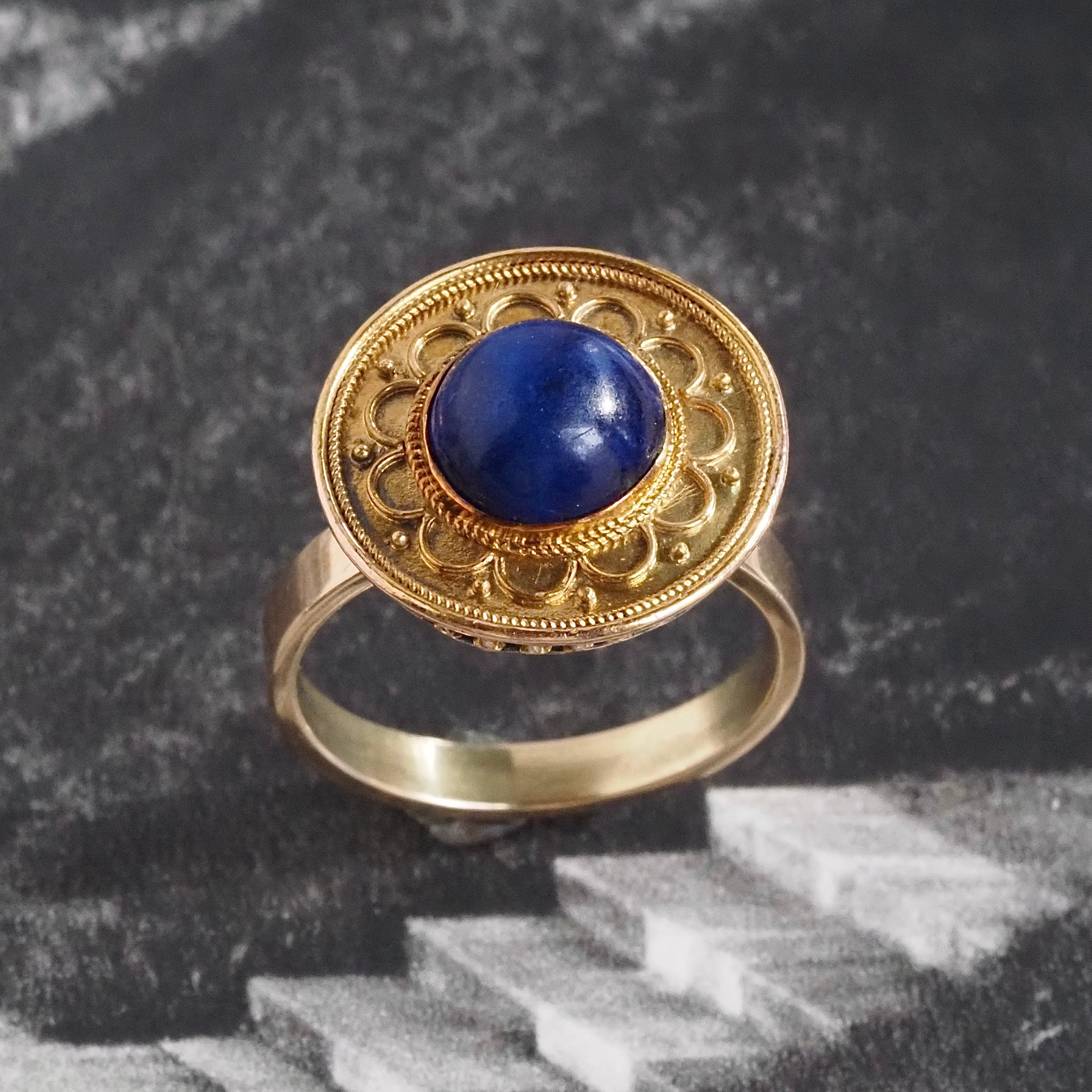 Antique Victorian Etruscan Revival Lapis 14k Gold Disc Ring