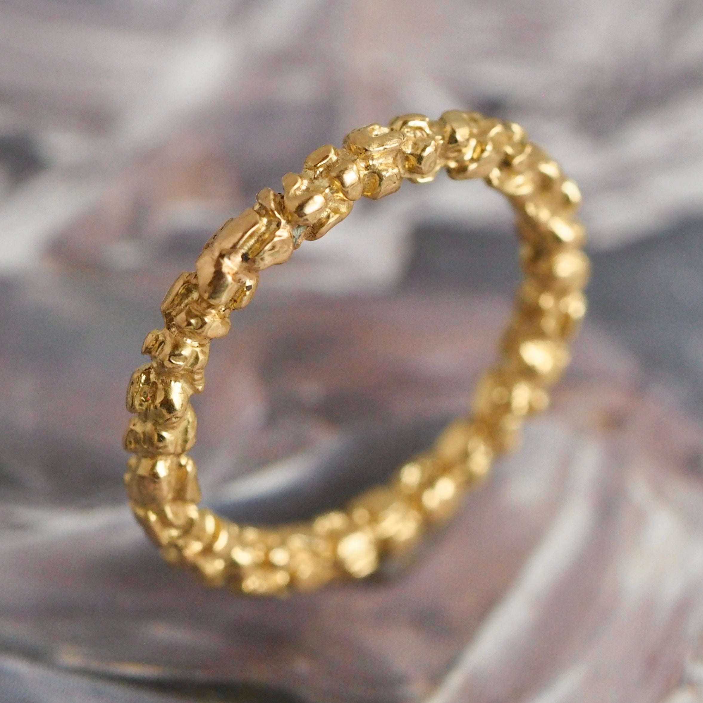 Vintage 18k Gold Nugget Band