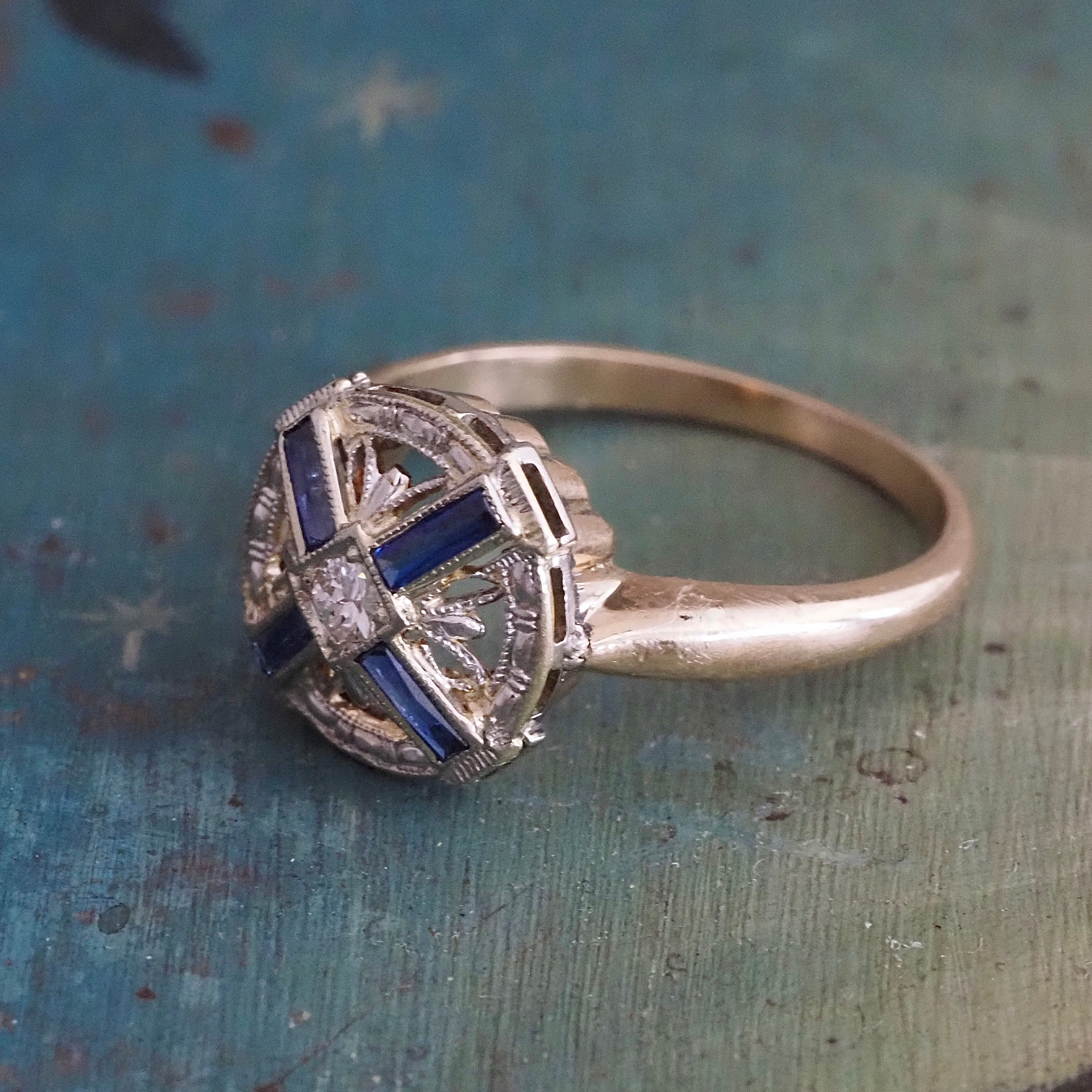 Art Deco Sapphire and Diamond 14k Gold Ring