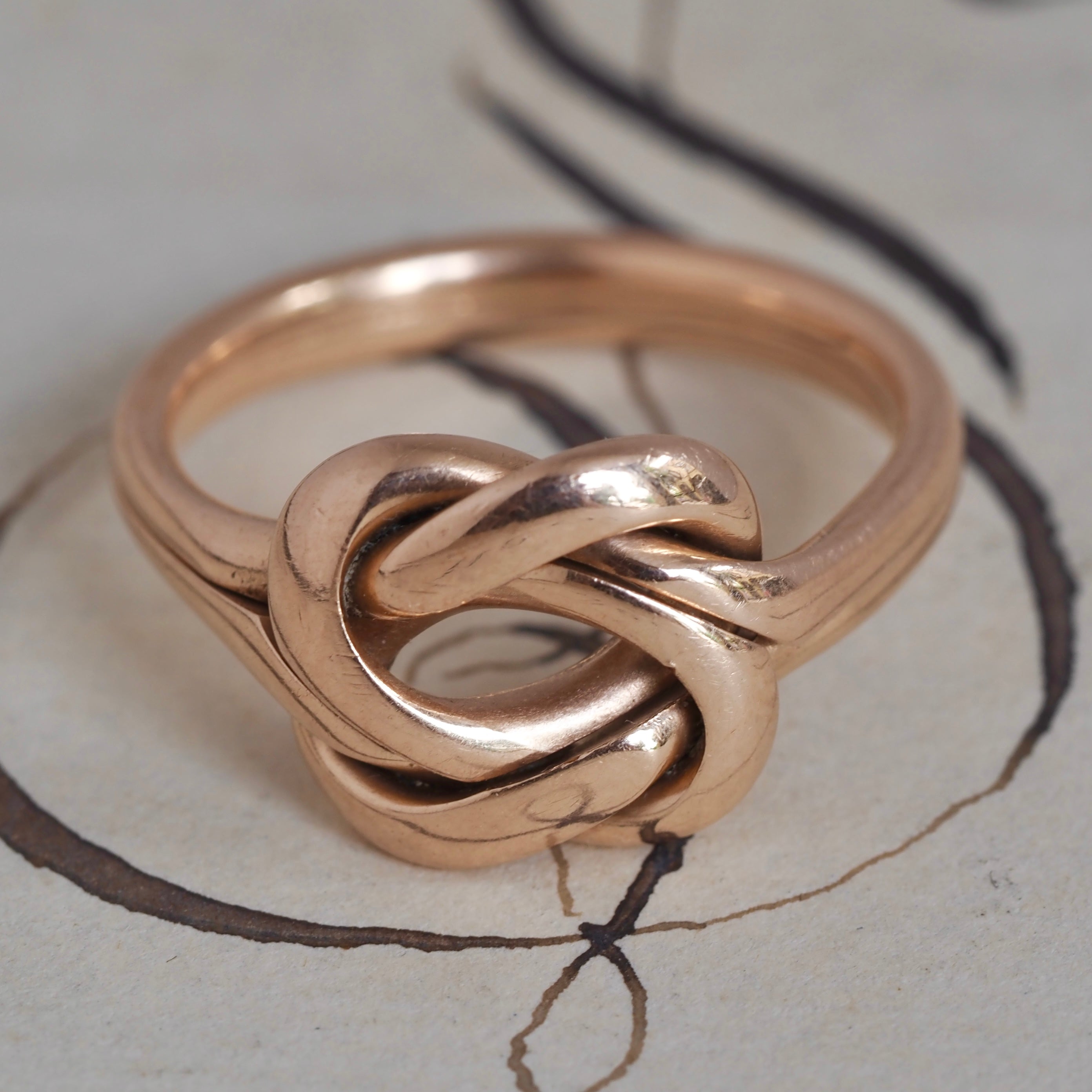 Antique 14k Gold Double Knot Ring