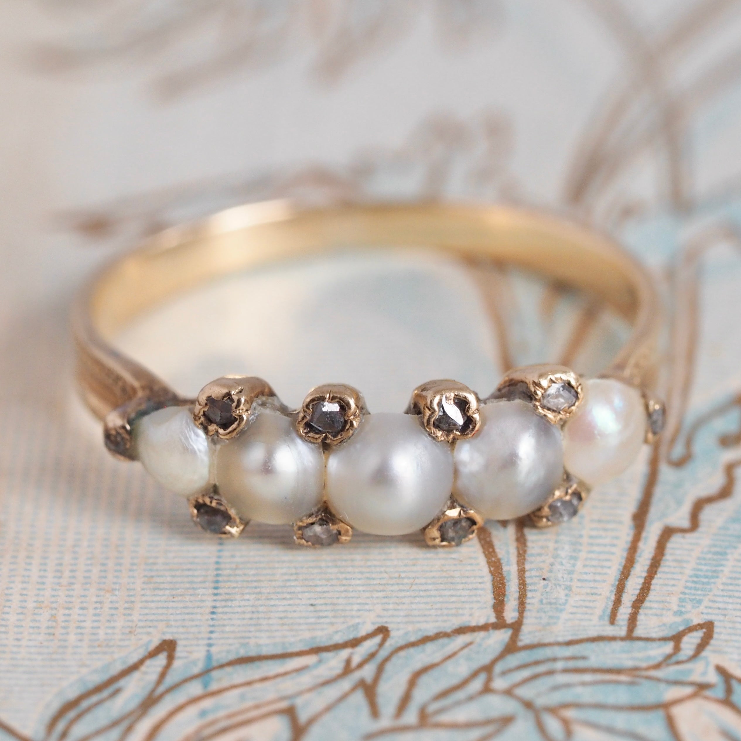 Antique Georgian 14k Gold Pearl and Rose Cut Diamond Ring