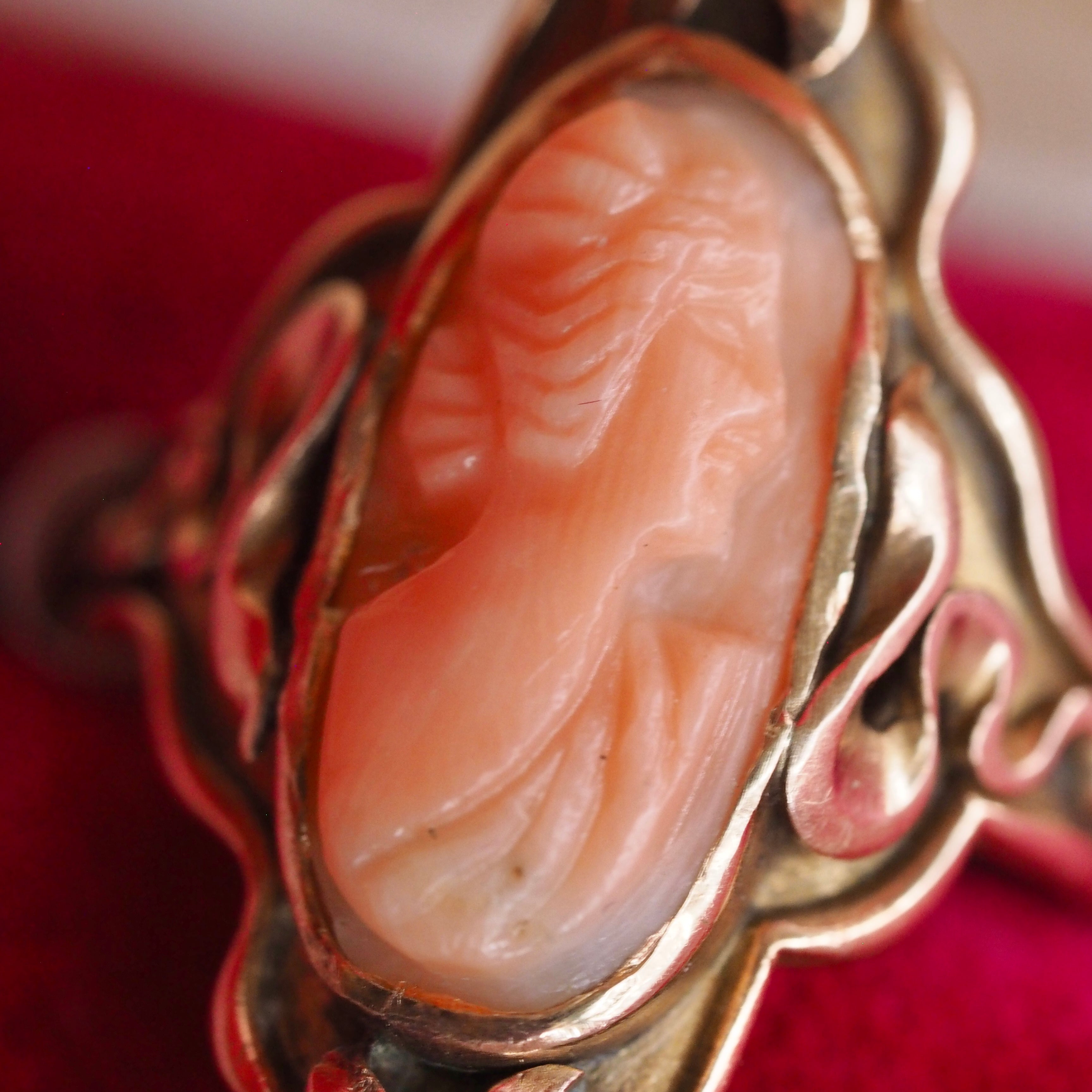 Antique Art Nouveau 14k Gold Coral Cameo Ring