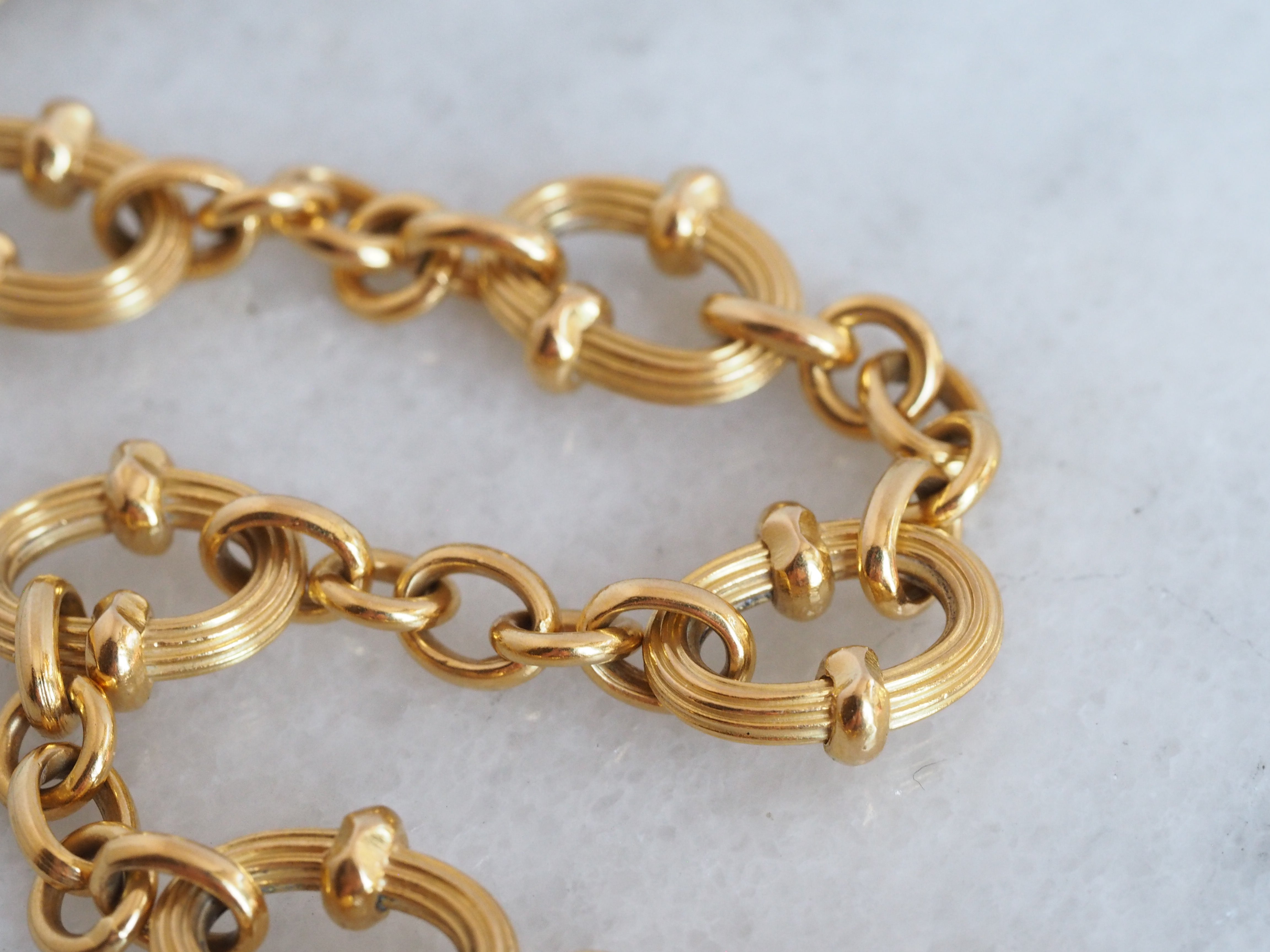 Vintage Portuguese 19k Gold Ridged 8" Chain Bracelet