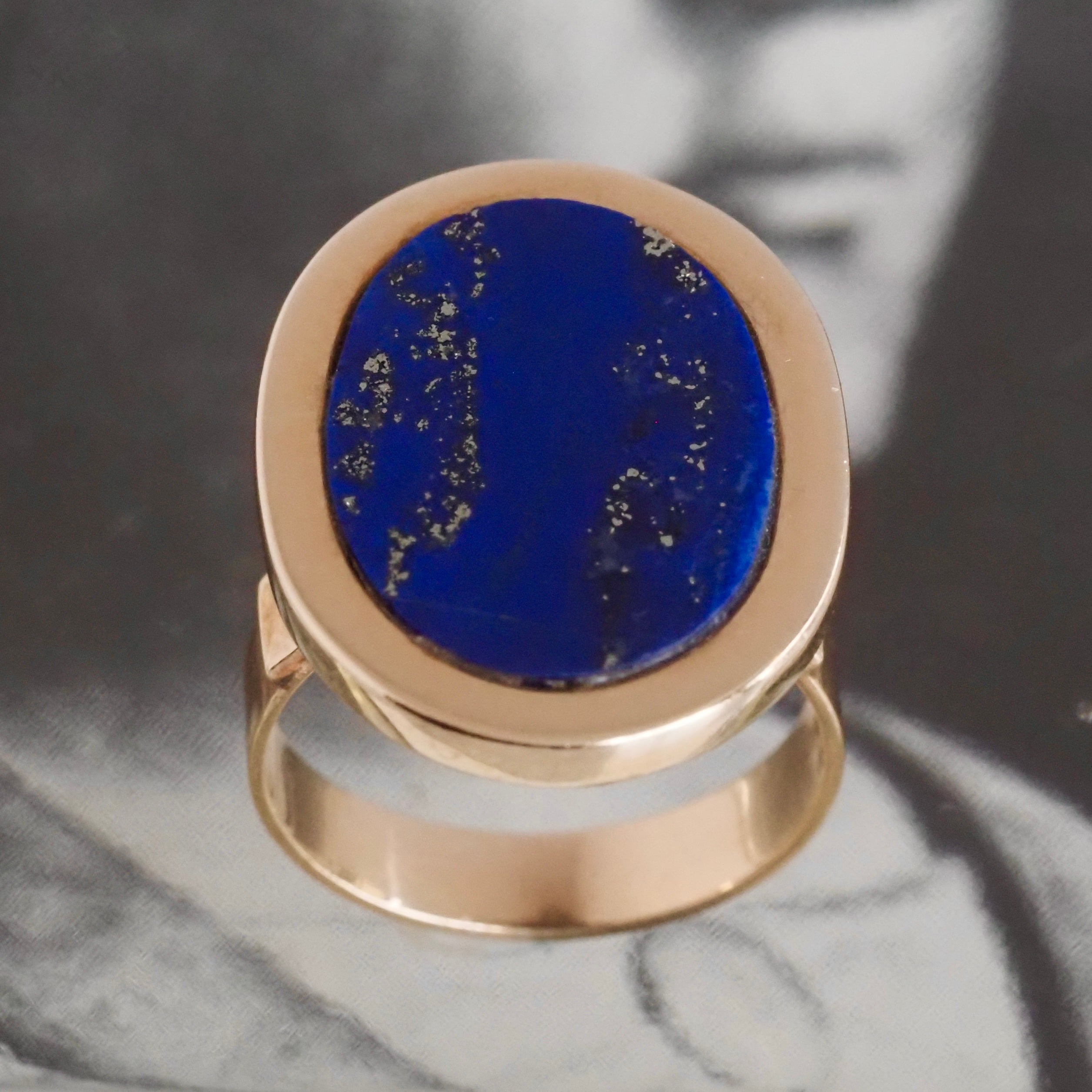 Vintage Modernist Lapis Inlay 14k Gold Ring