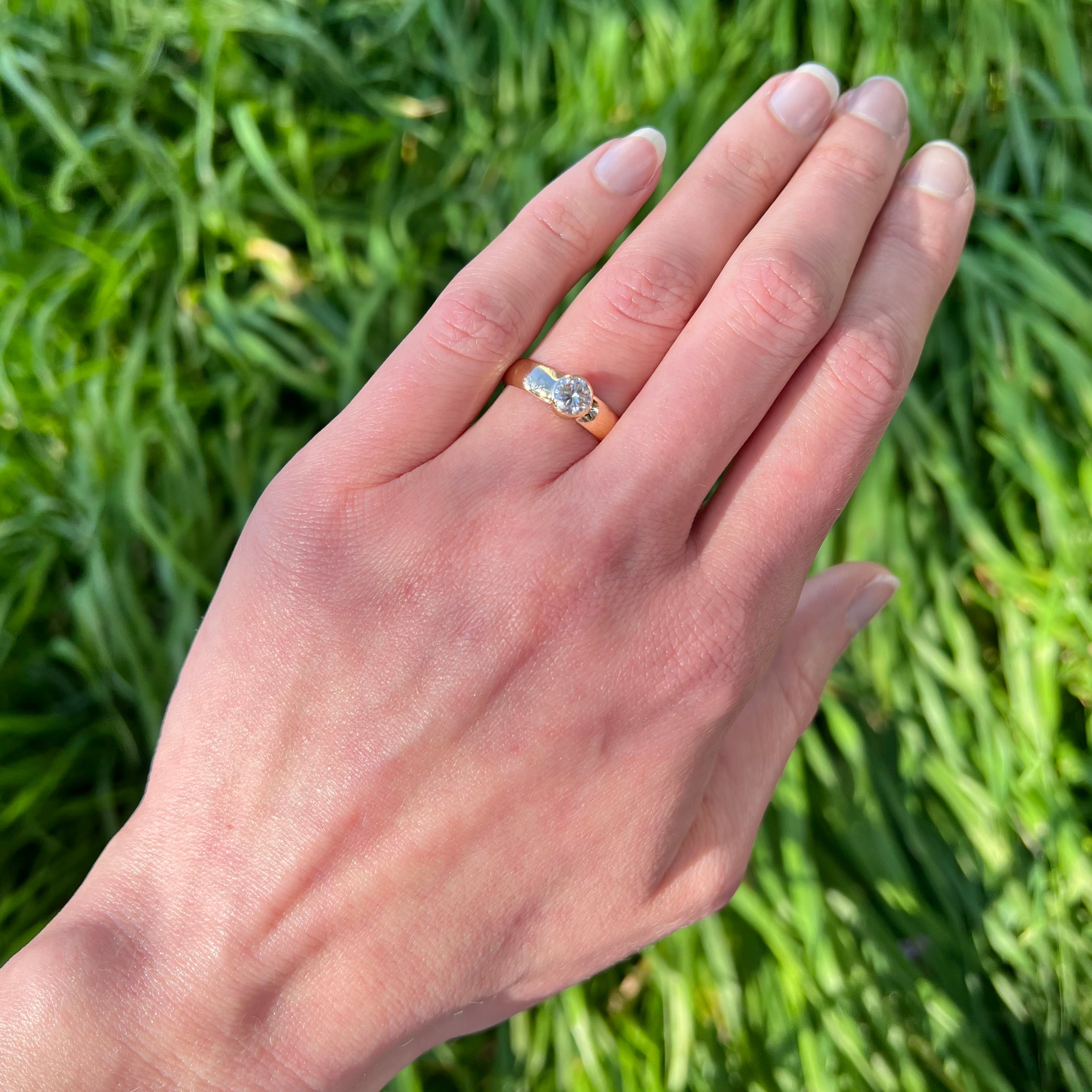 Round Brilliant Cut Bezel Set Diamond 14k Gold Engagement Ring