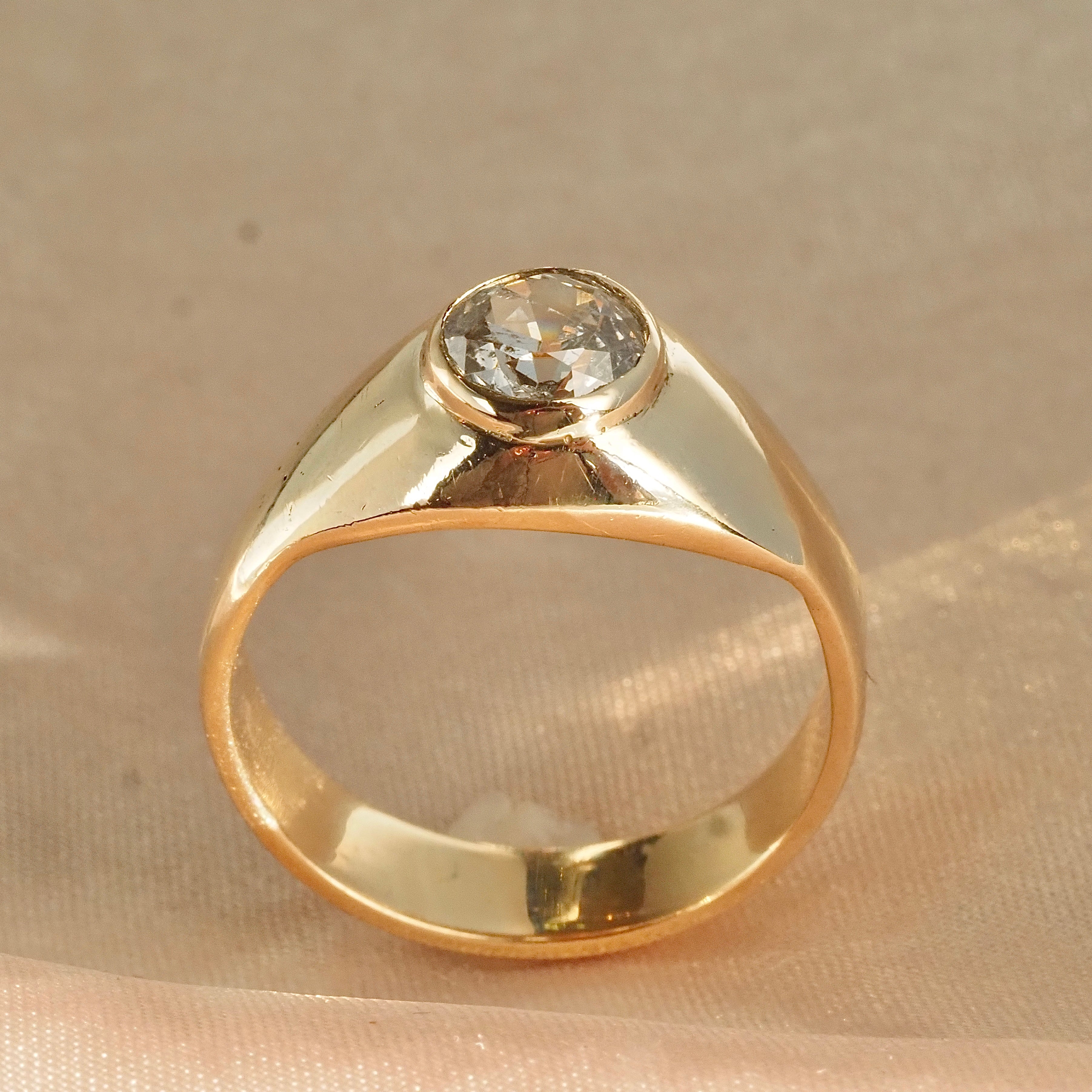 Vintage Old Mine Cut Diamond 14k Gold Dome Ring
