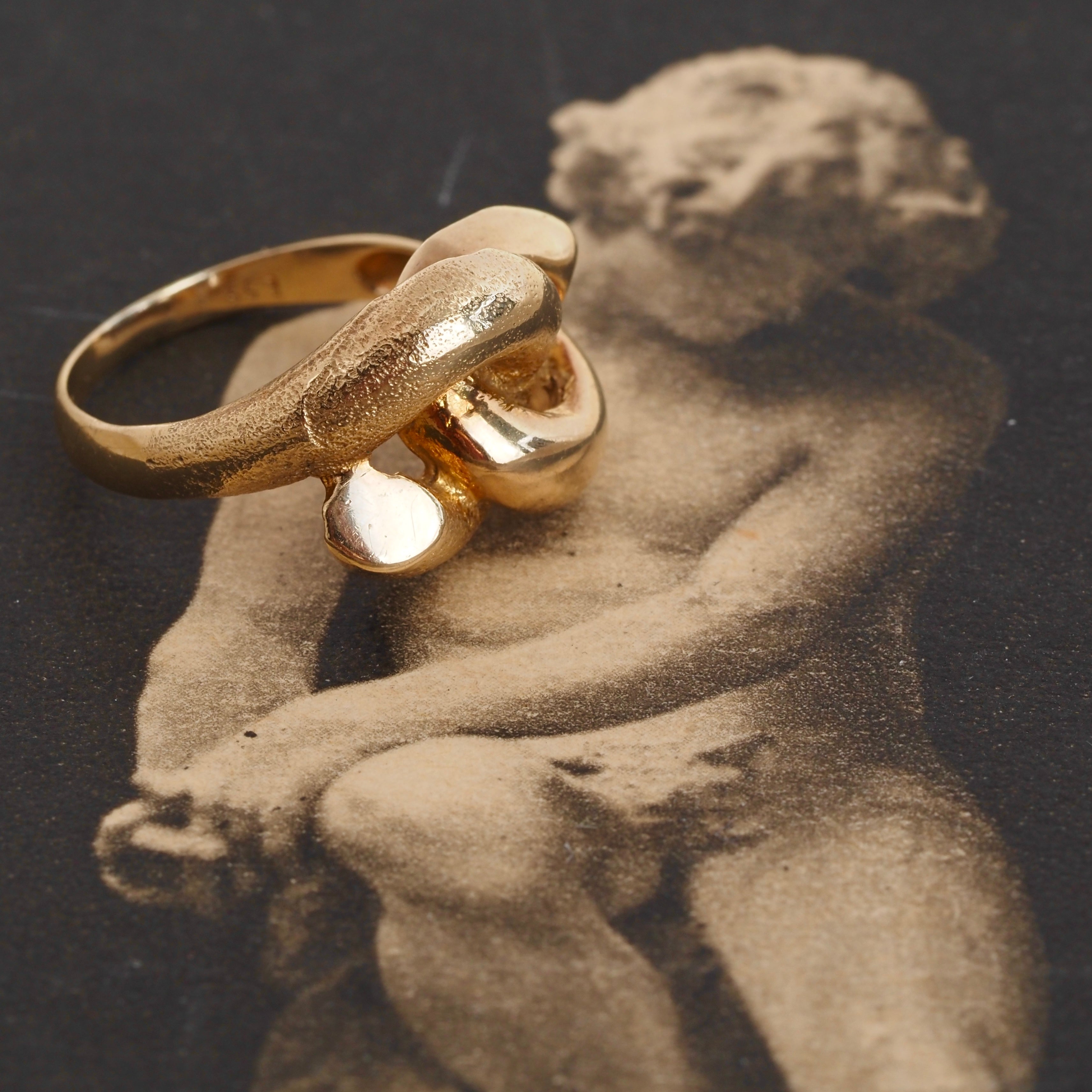 Vintage Chunky Knot 14k Gold Ring