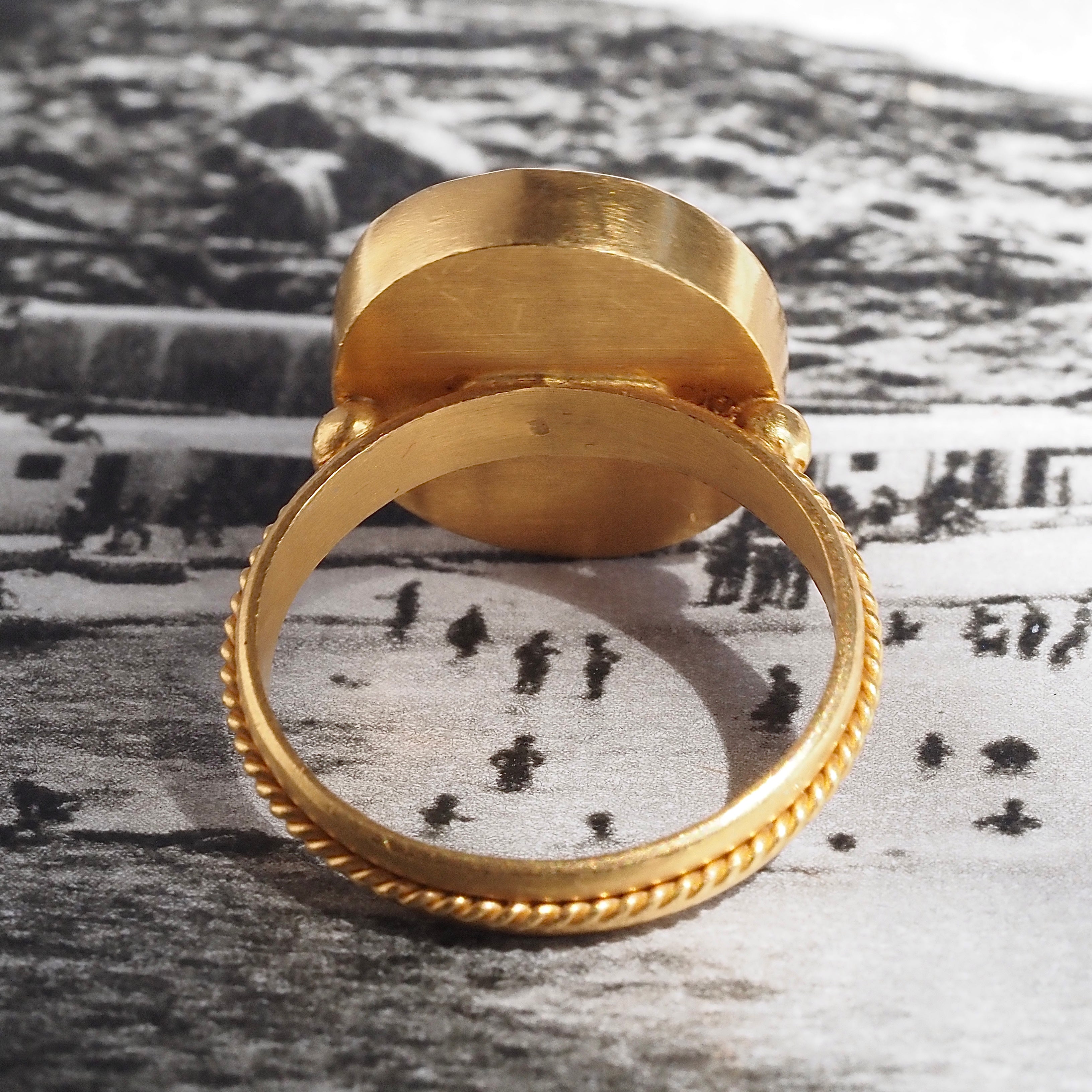 Vintage 22k Gold Lapis Goat Intaglio Ring