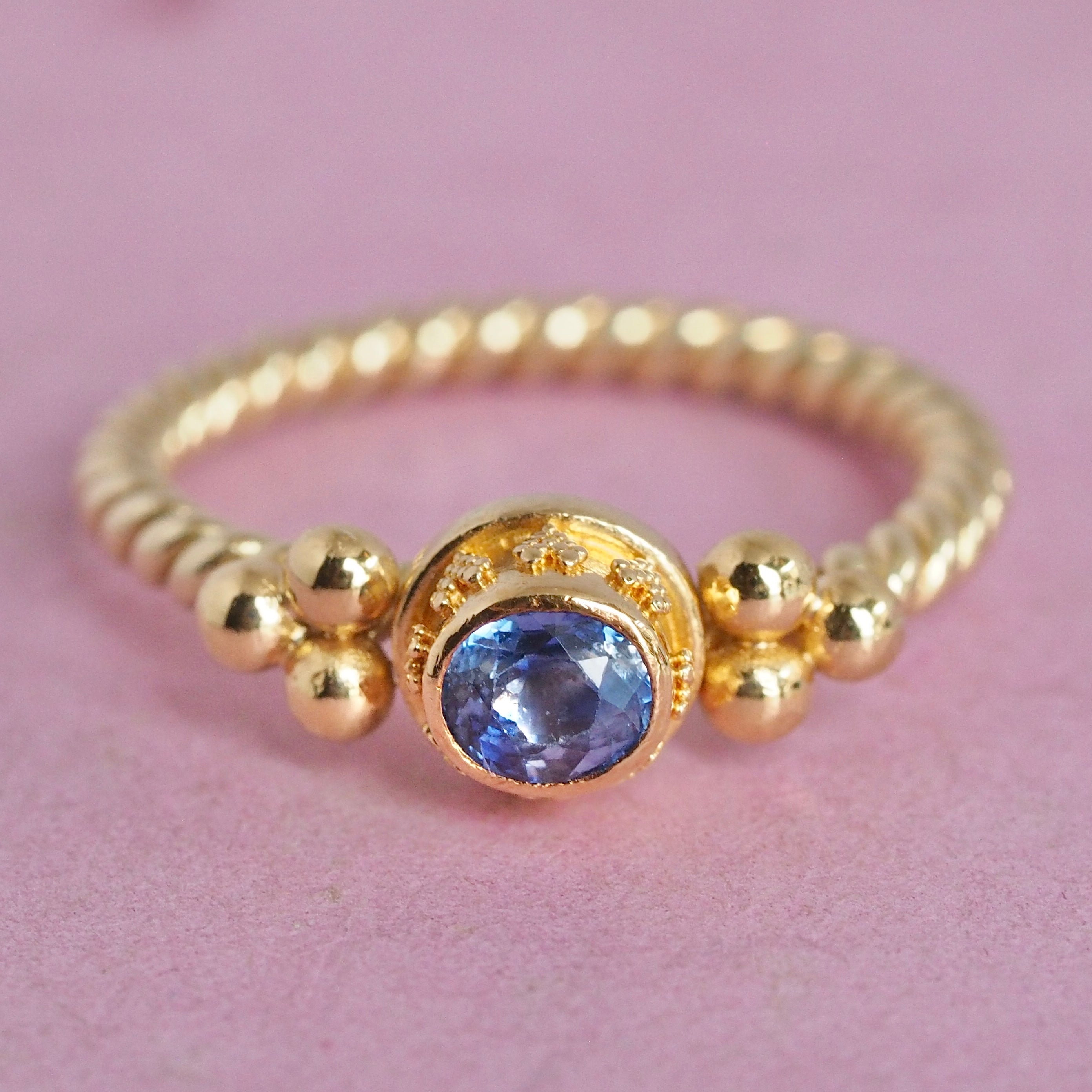 Estate Luna Felix 18k Gold Sapphire Twisted Rope Ring