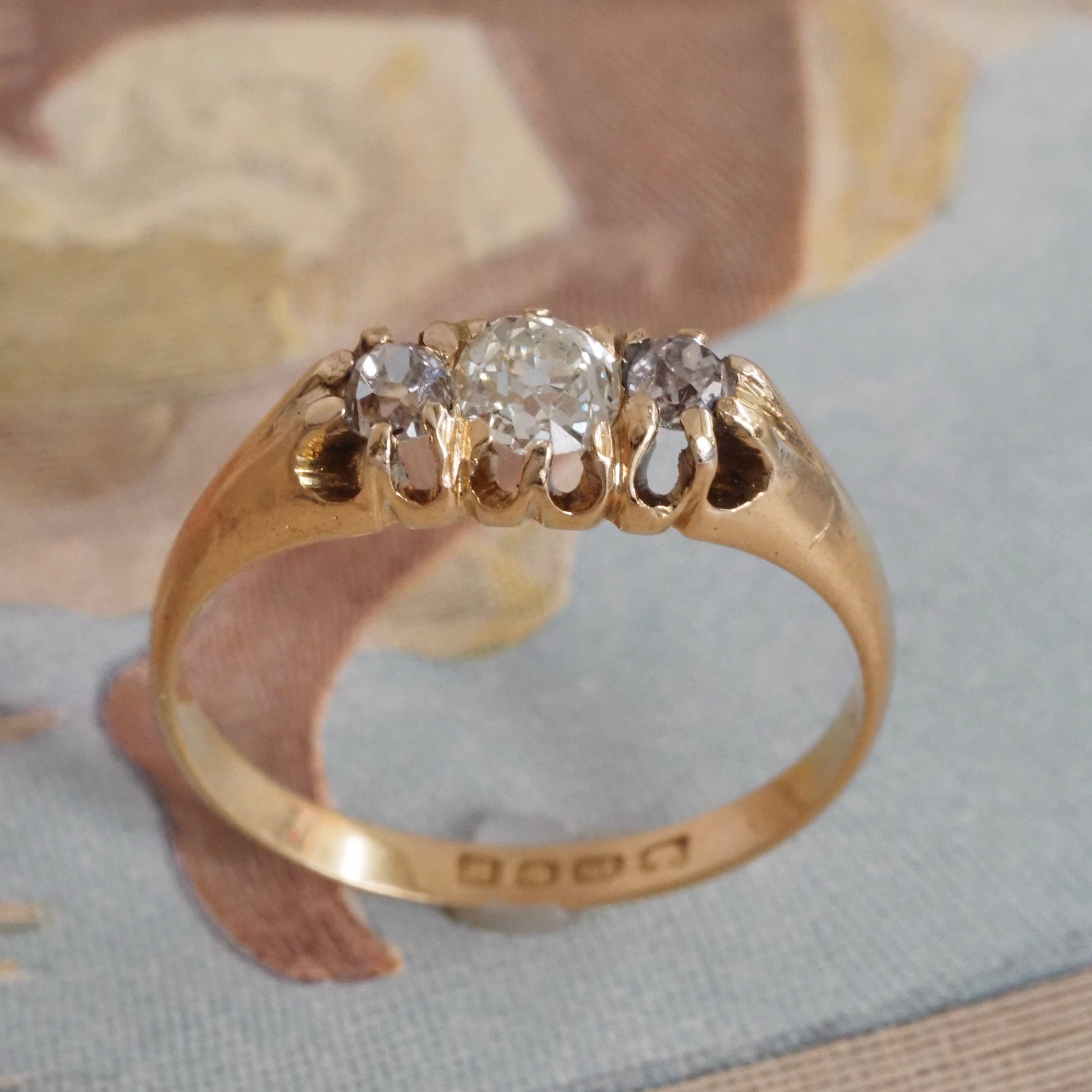 Antique English c.1905 Old Mine Cut Diamond Trilogy 18k Gold Ring