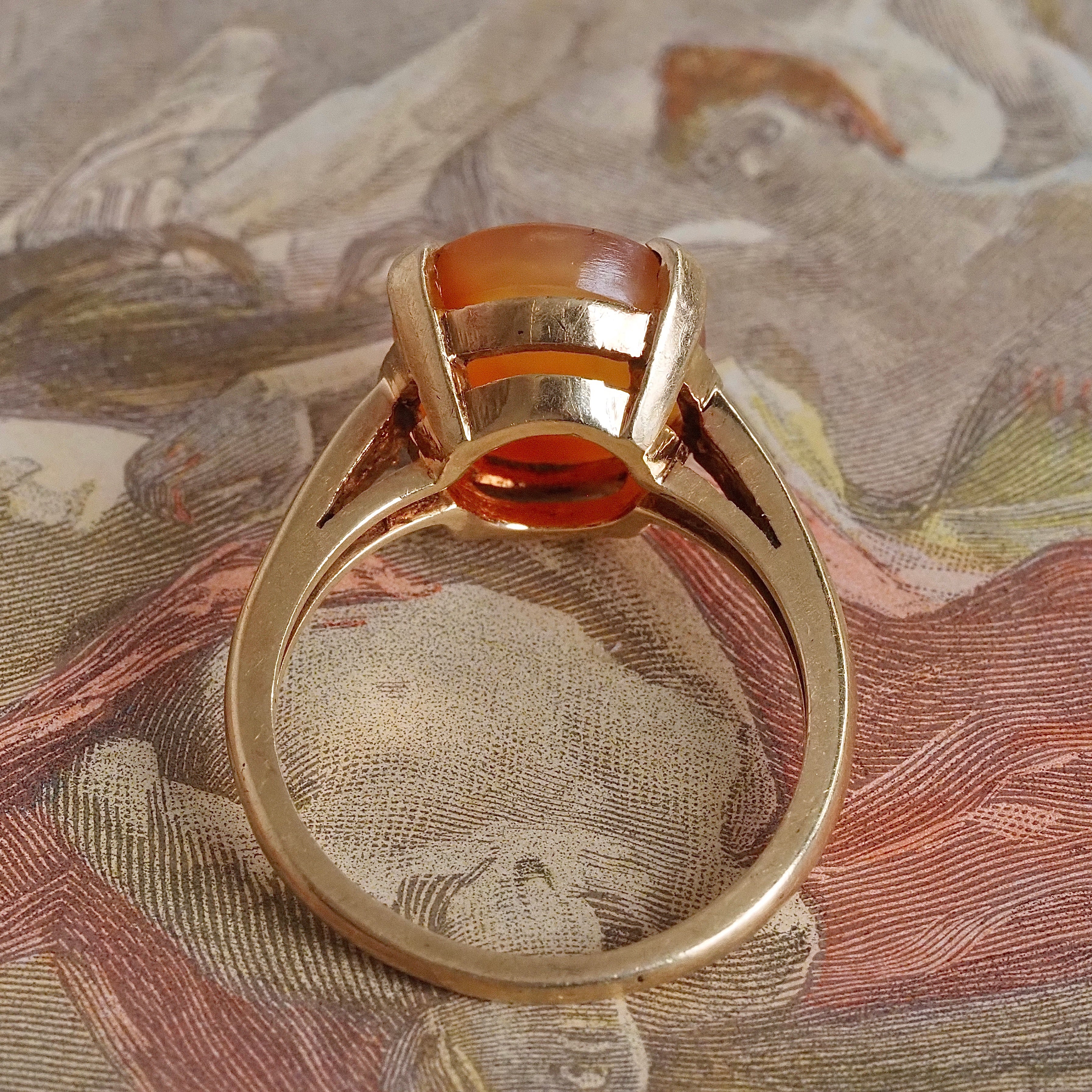 Vintage Carnelian Fortuna Intaglio 14k Gold Ring