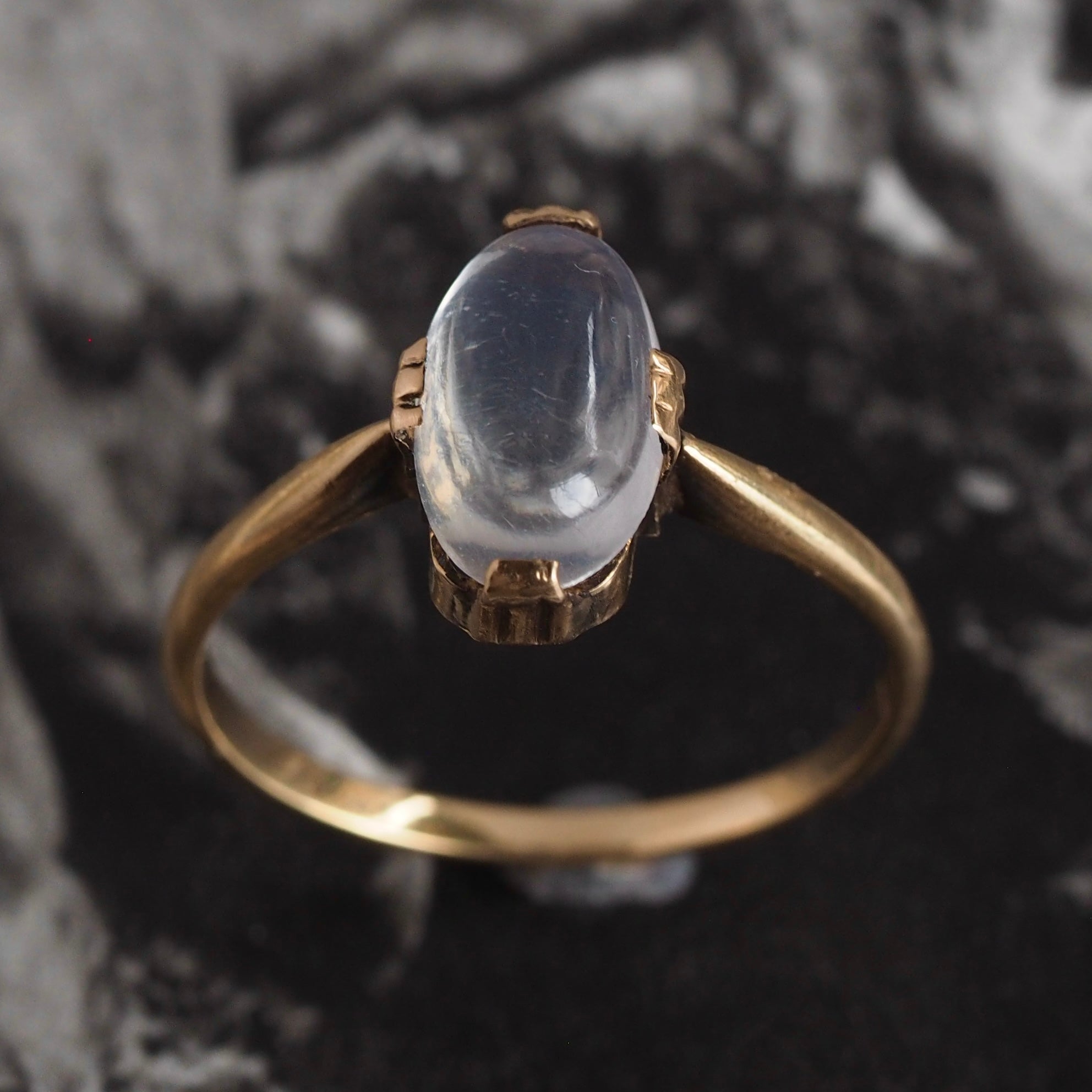 Antique 14k Gold Moonstone Ring