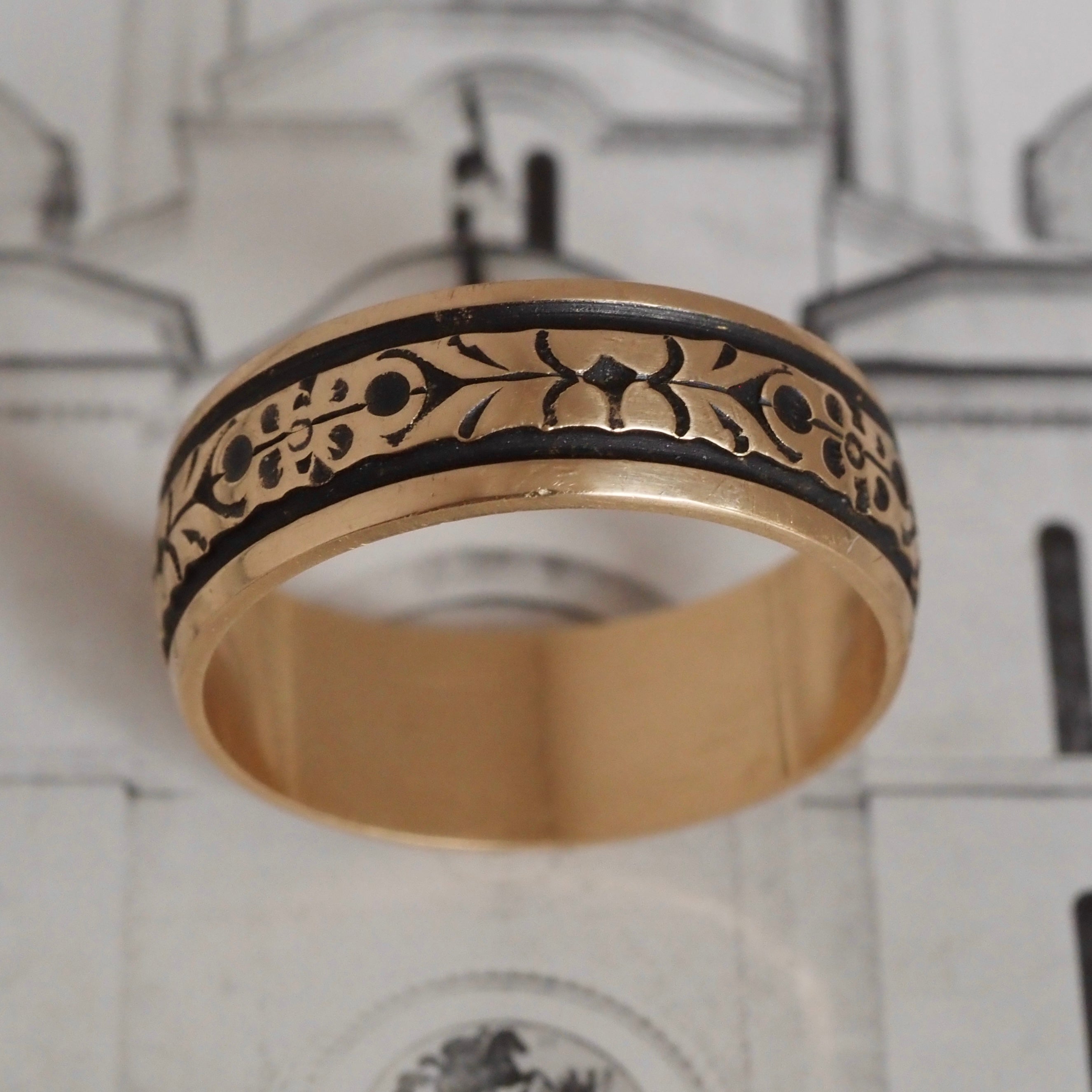 Vintage Enamel Floral 14k Gold Band