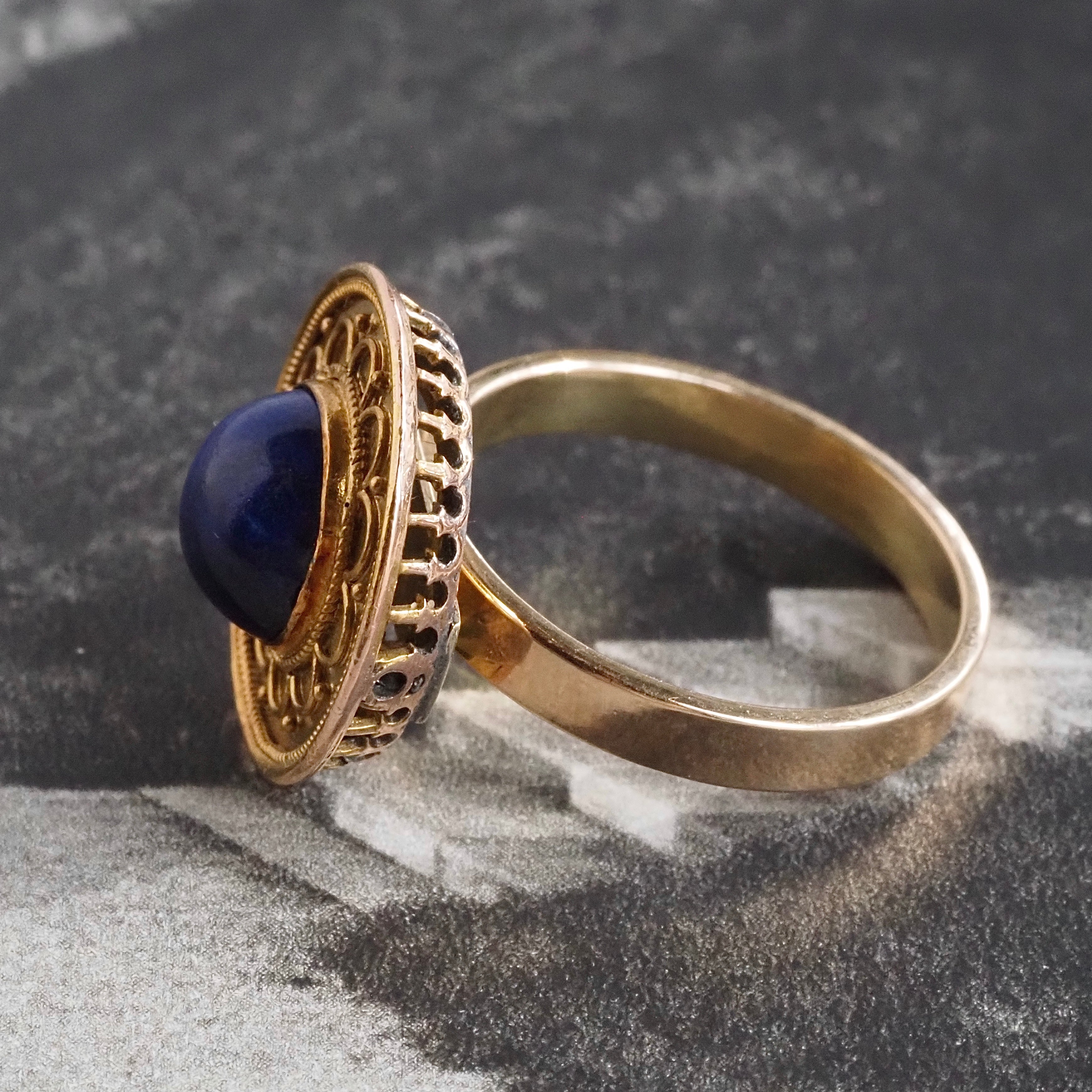 Antique Victorian Etruscan Revival Lapis 14k Gold Disc Ring