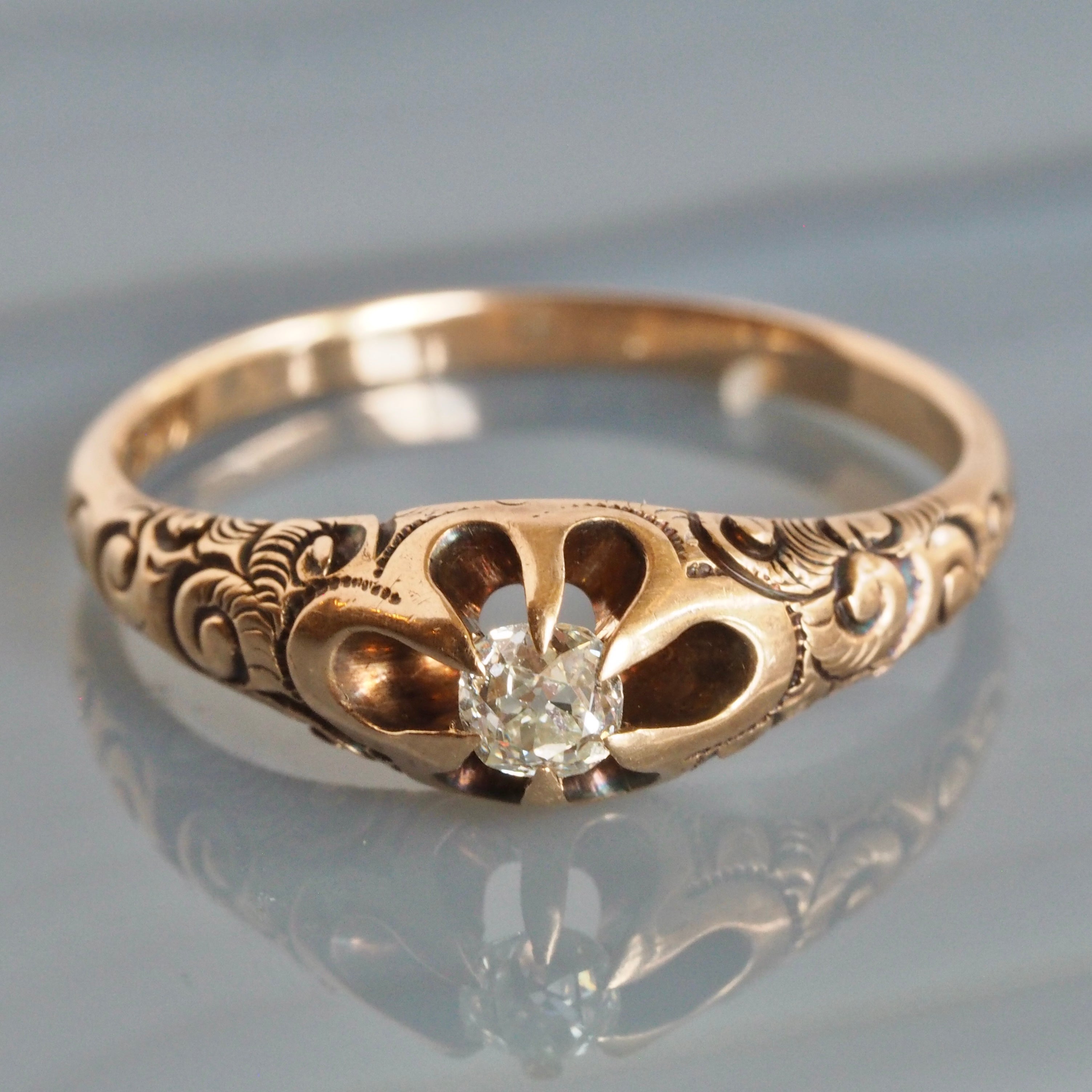 Antique Victorian 14k Gold Old Mine Cut Diamond Belcher Set Ring