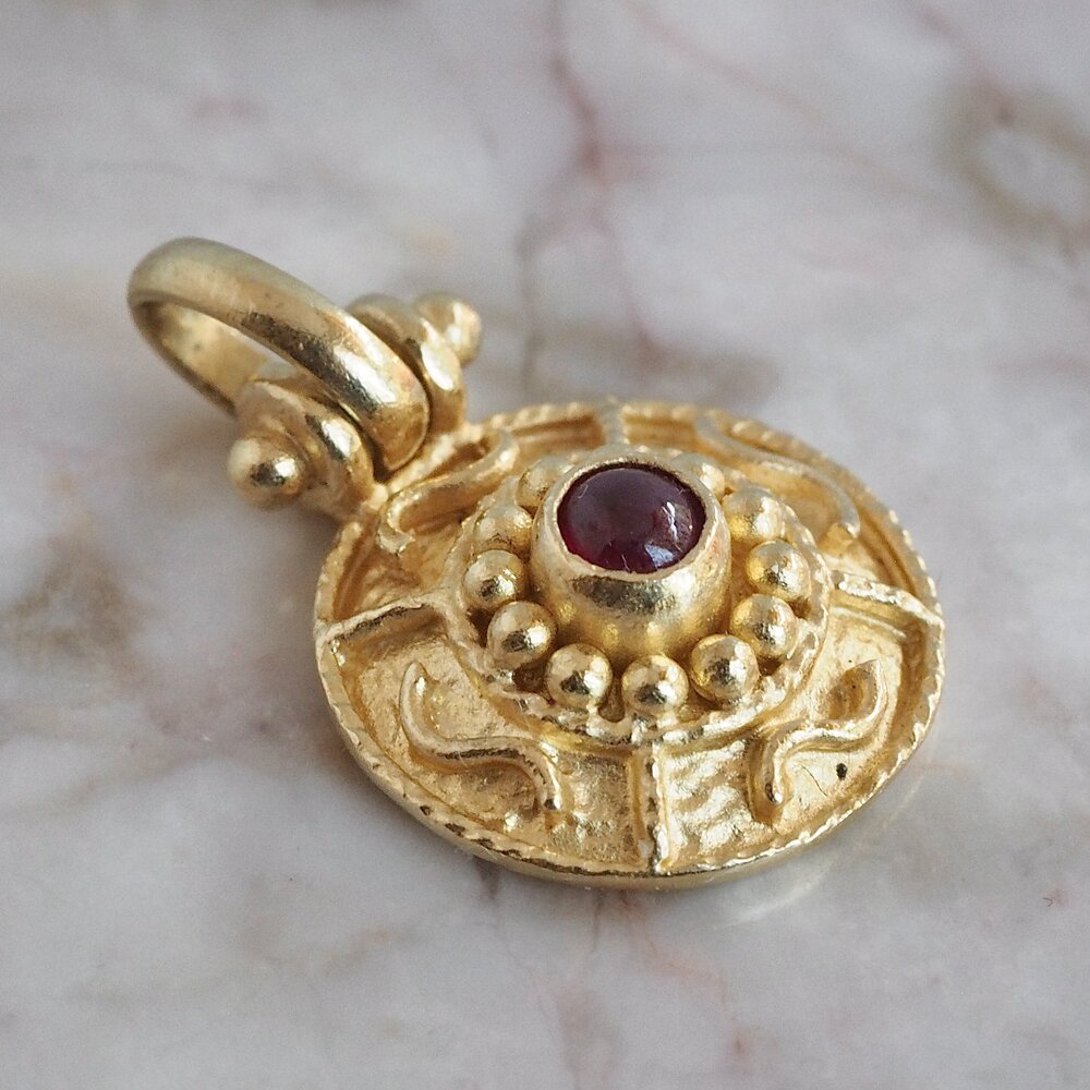 Vintage Italian 18k Gold Etruscan Style Ruby Pendant