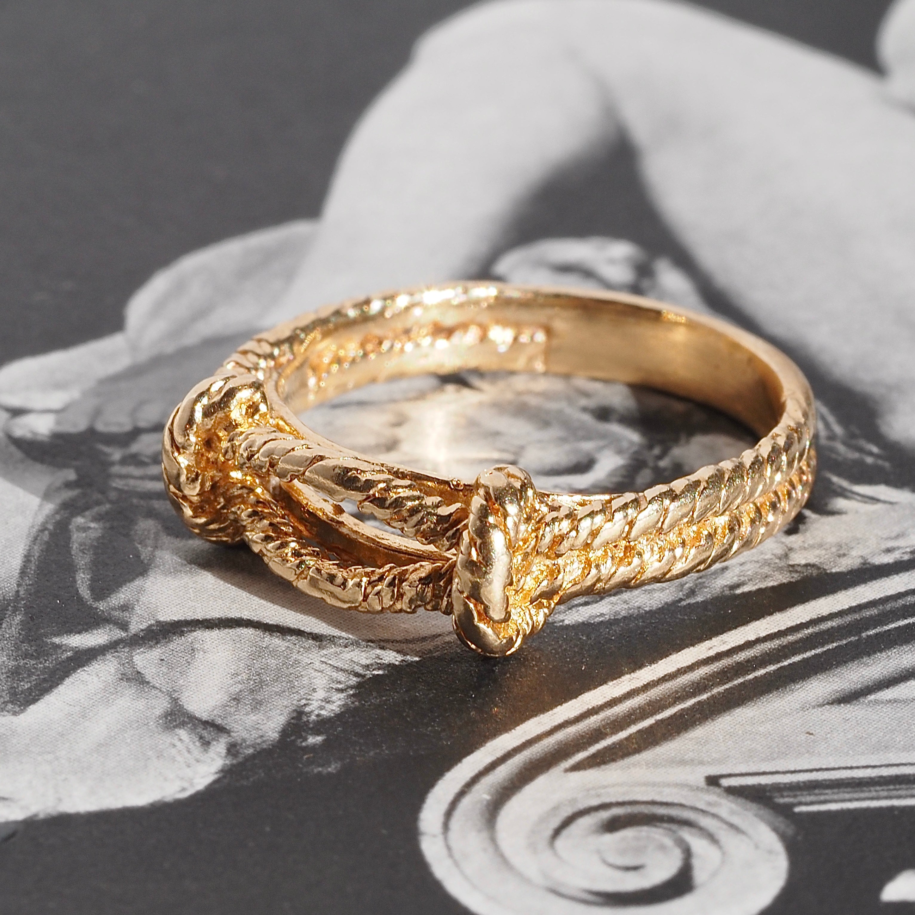 Vintage Twisted Rope 14k Gold Ring