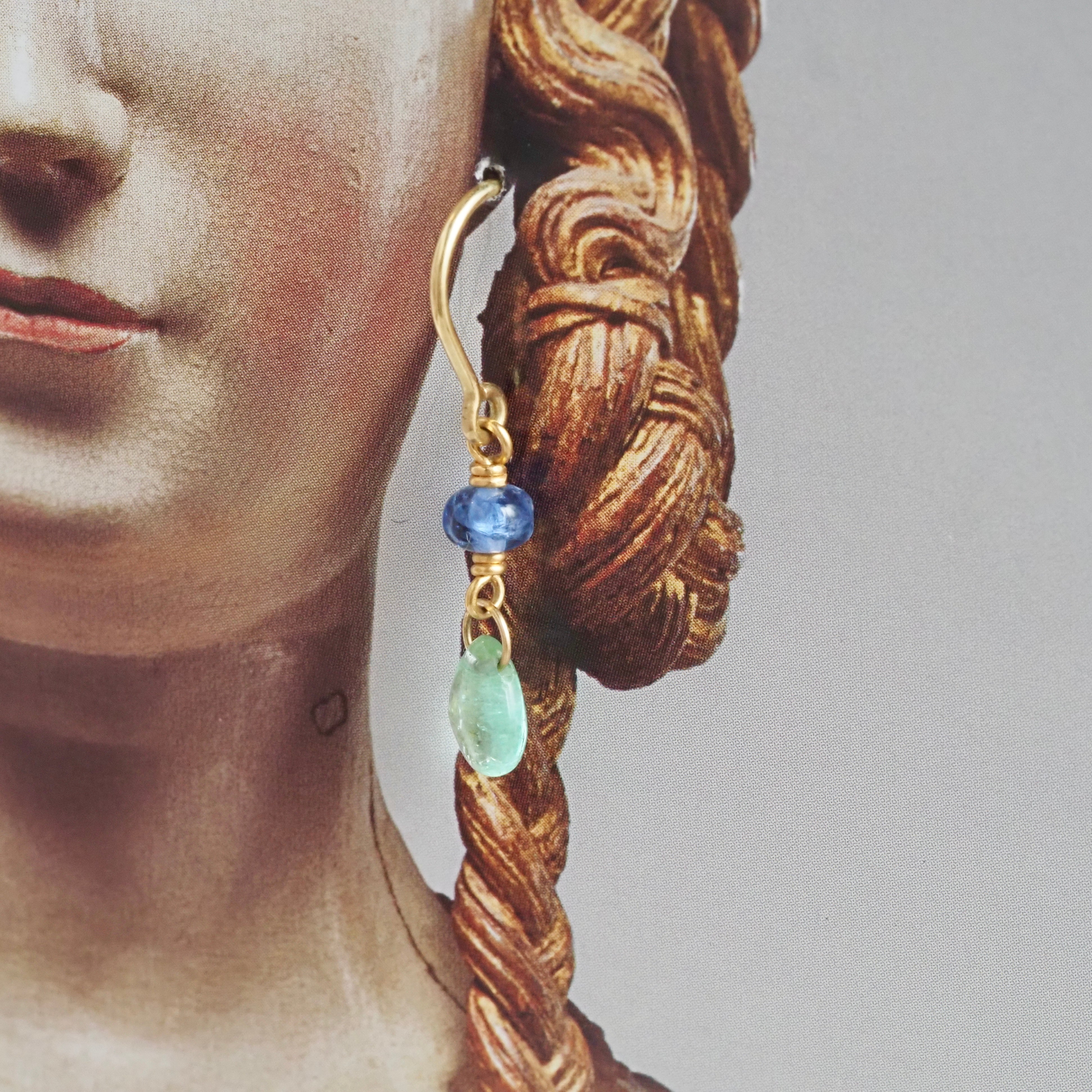 Ancient Roman Style Emerald and Sapphire 18k Gold Dangle Earrings