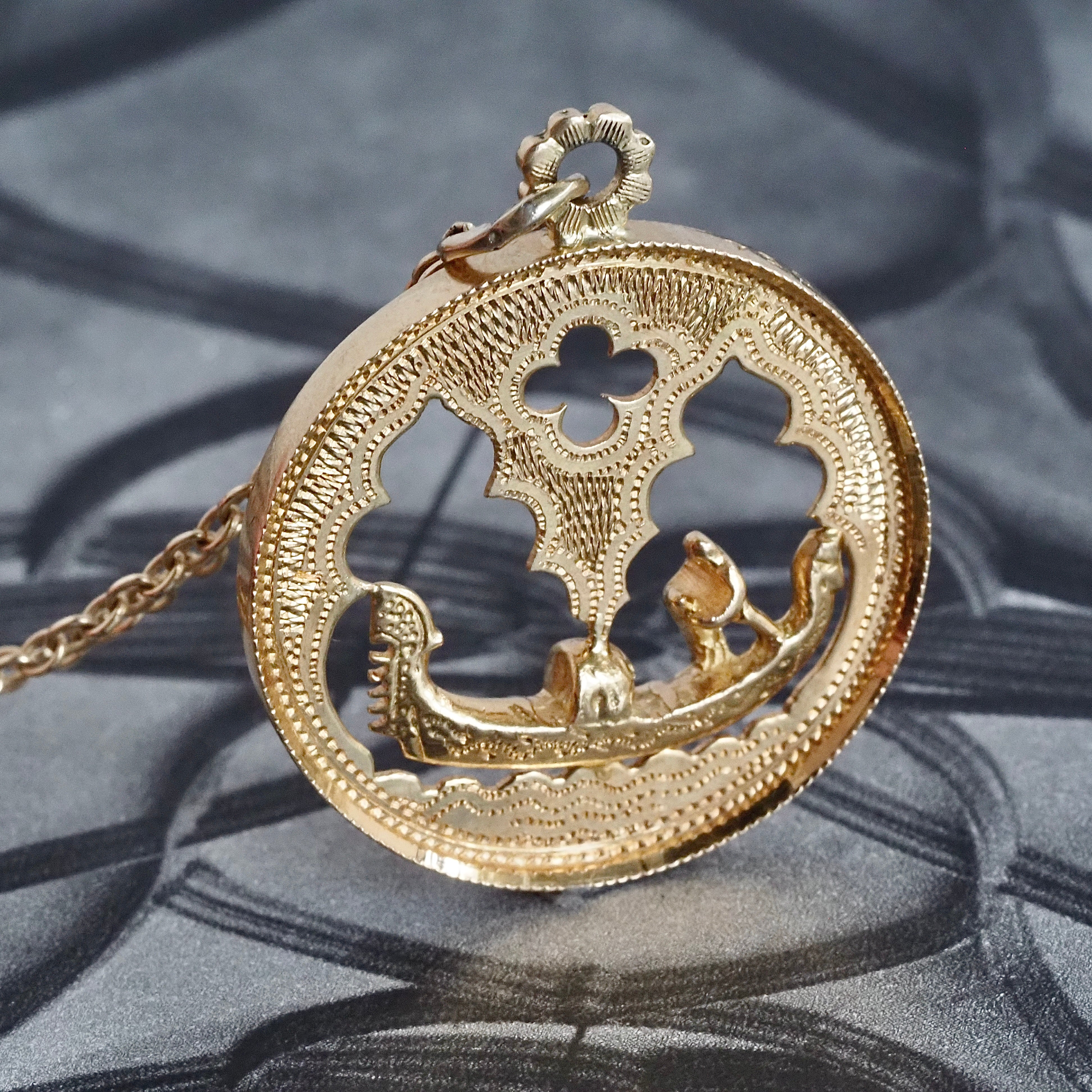 Vintage Venetian Cutout 18k Gold Pendant and Matching Quatrefoil Station Link 14k Gold Chain Necklace