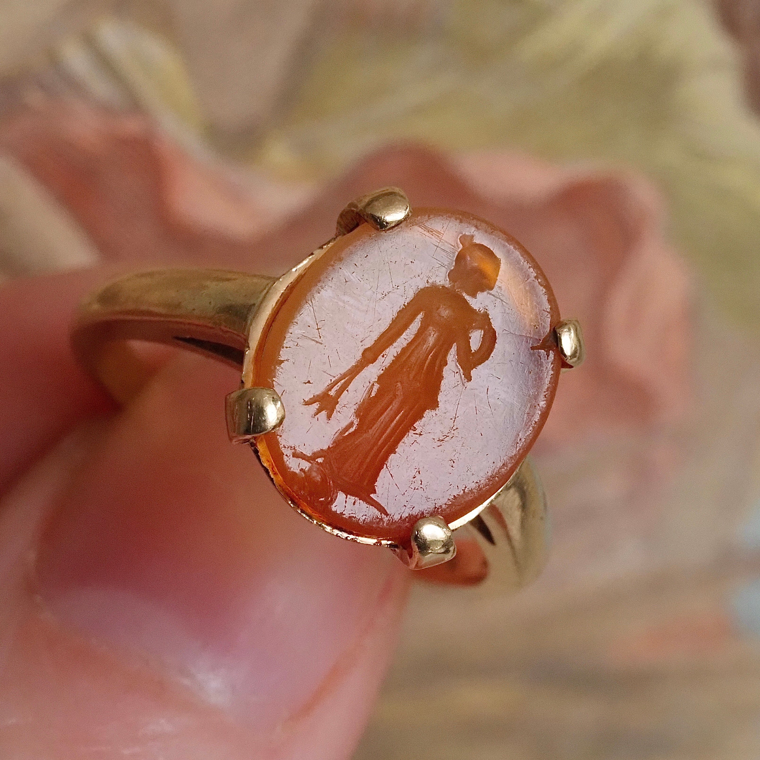 Vintage Carnelian Fortuna Intaglio 14k Gold Ring