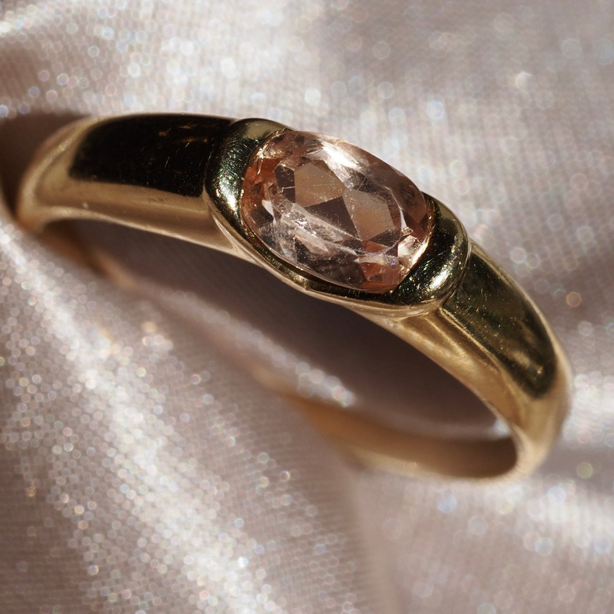 Vintage Imperial Topaz 18k Gold Ring