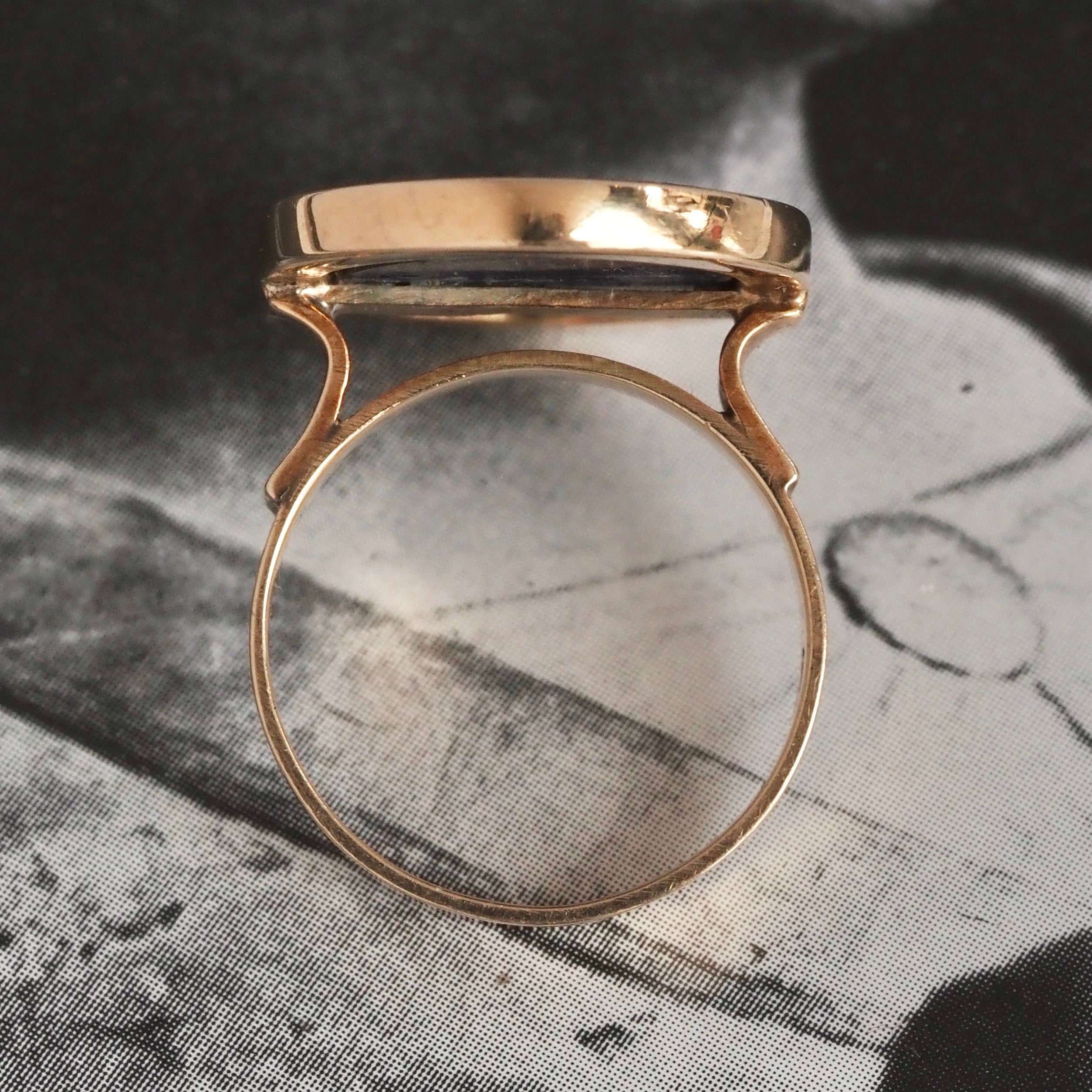 Vintage Modernist Lapis Inlay 14k Gold Ring