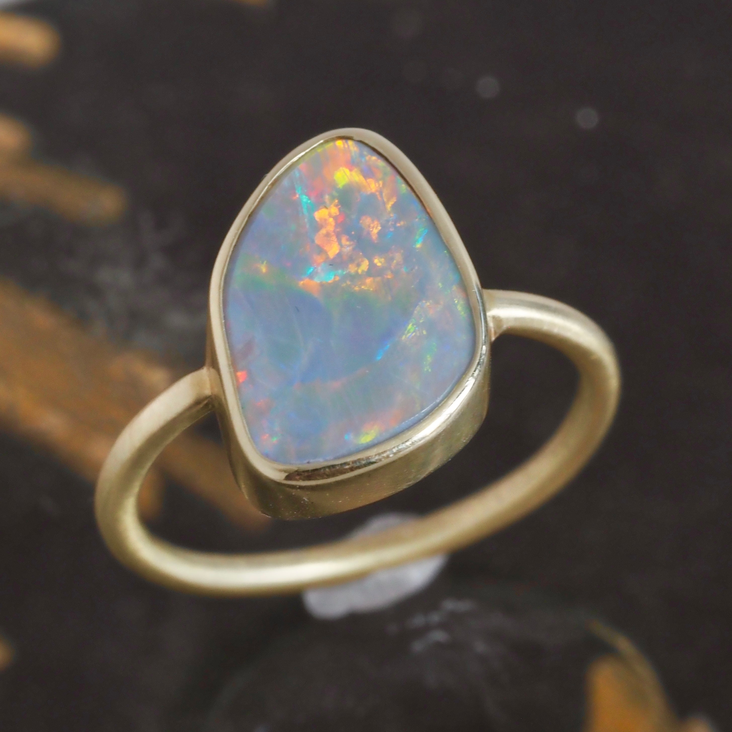 Opal 18k Gold Ring