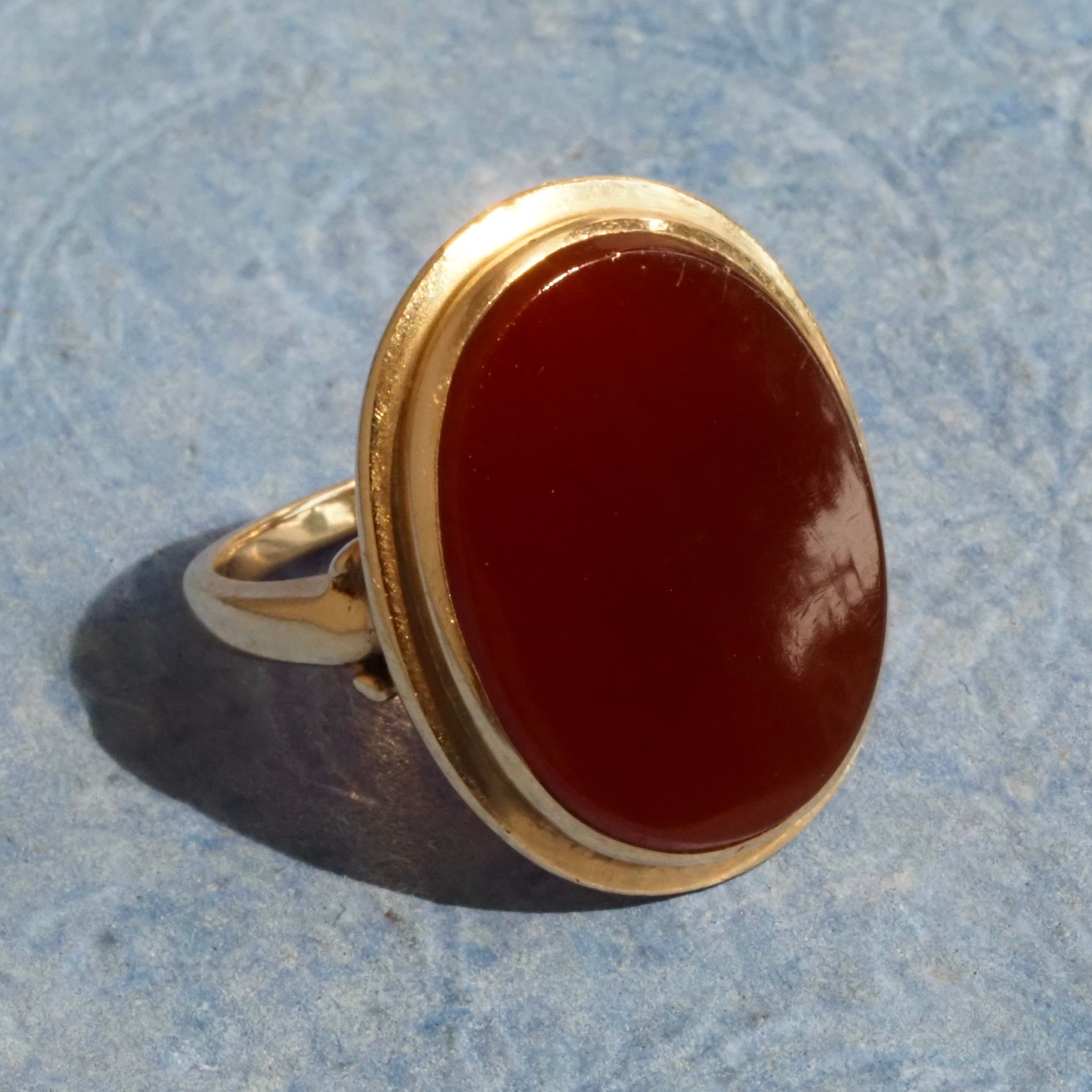 Antique Wide Oval Carnelian 14k Gold Ring