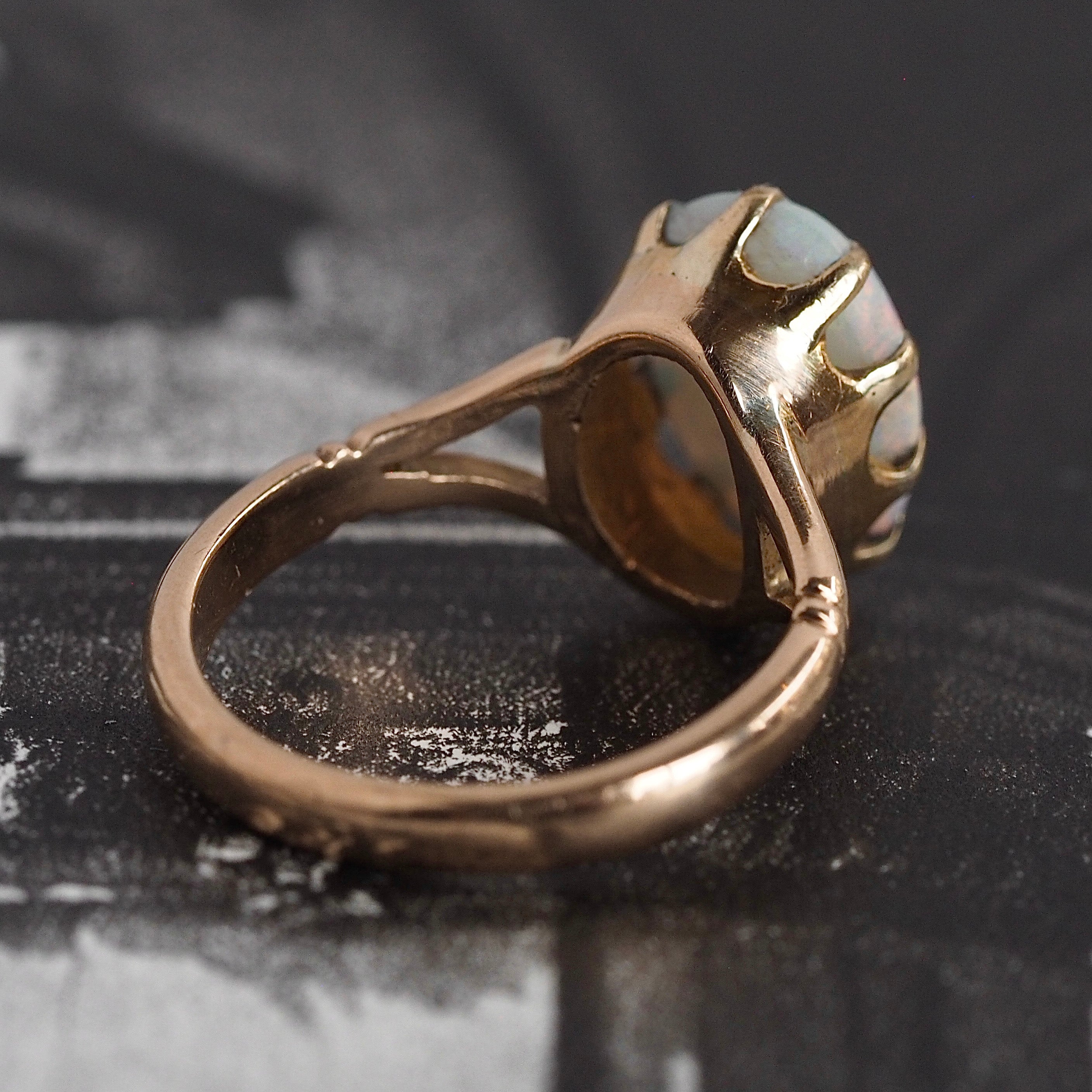 Antique Victorian English 9k Gold Opal Ring