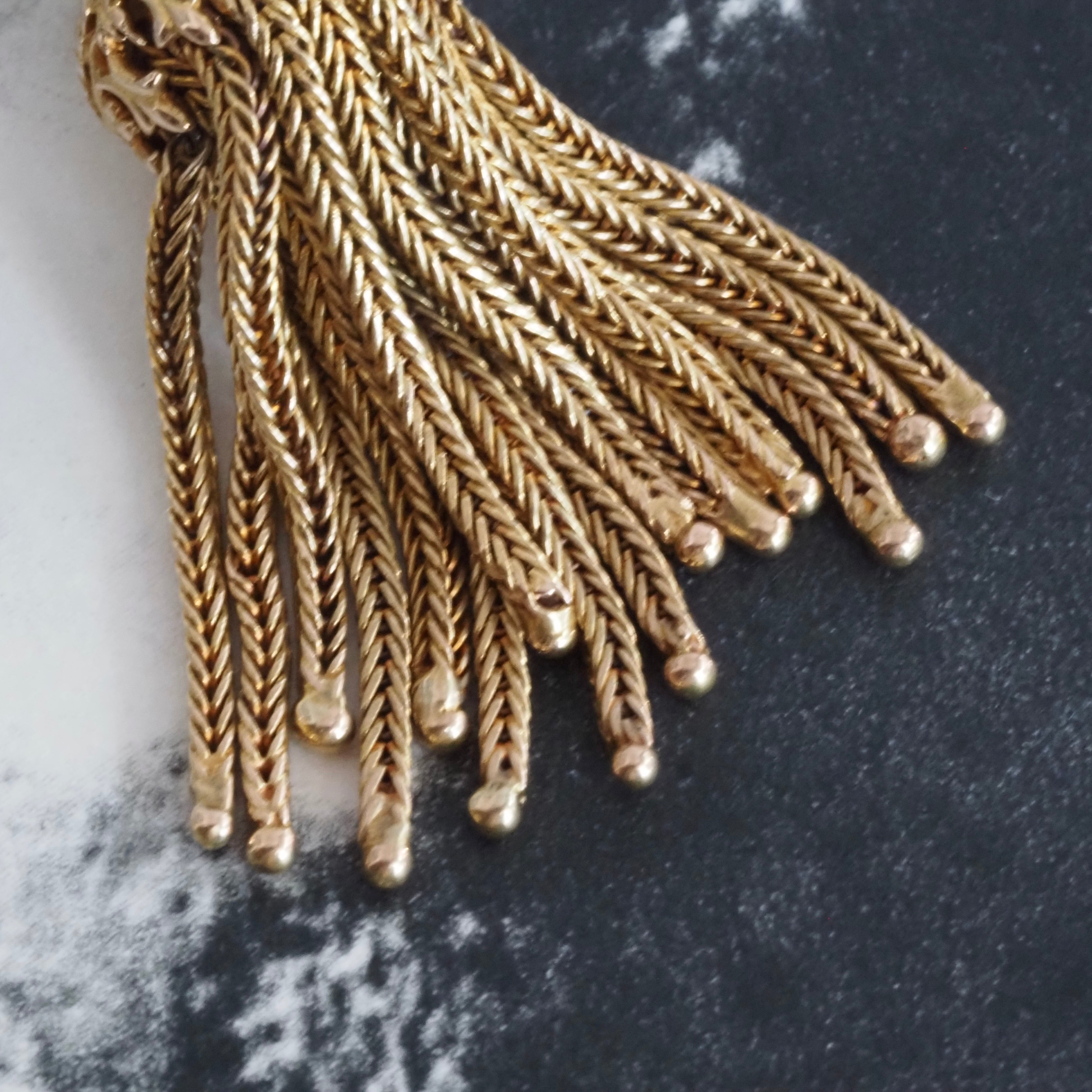Vintage 14k Gold Tassel Pendant