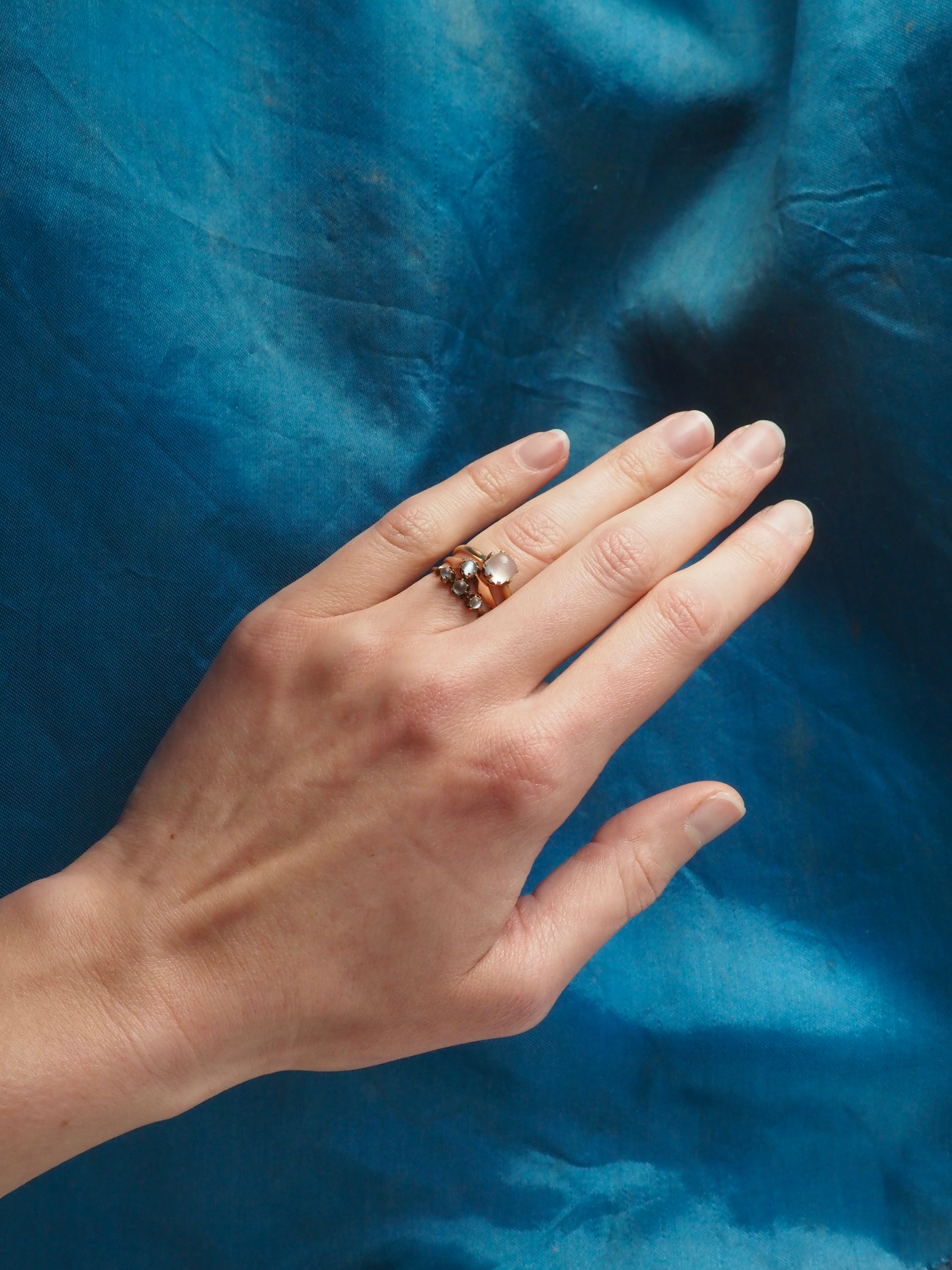 Antique Victorian 14k Gold Moonstone Ring