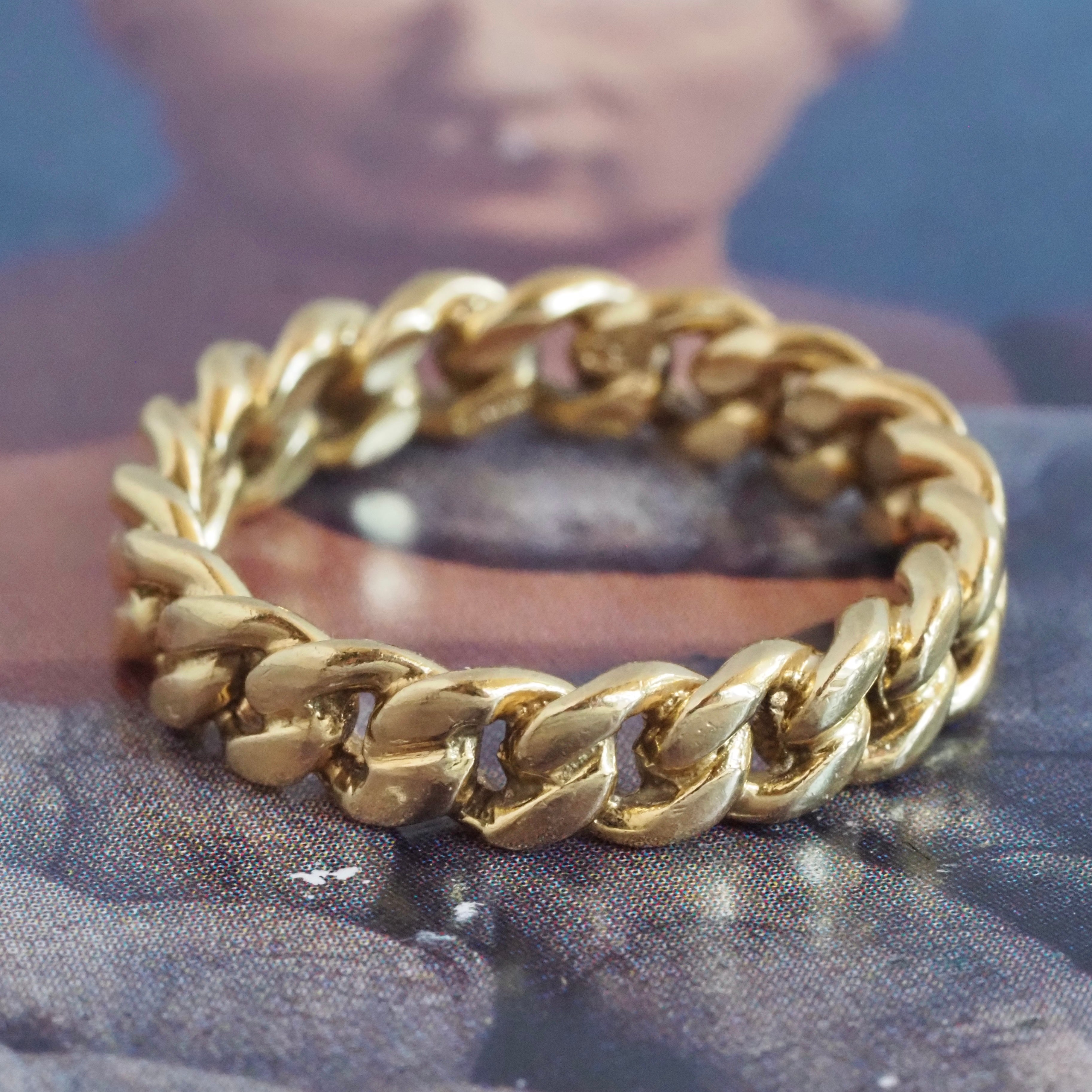 Vintage 18k Gold Curb Chain Ring
