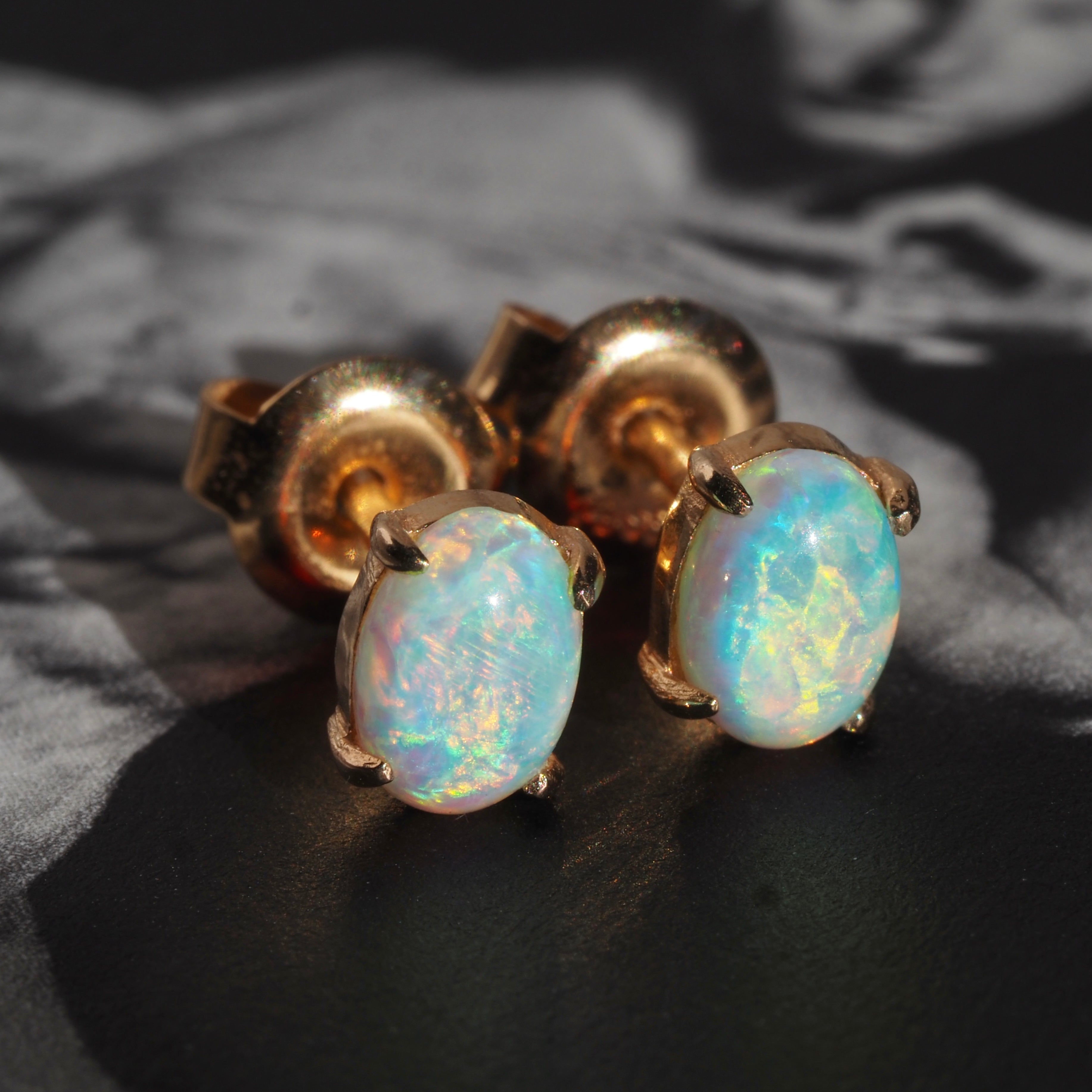 Vintage 14k Gold Opal Stud Earrings