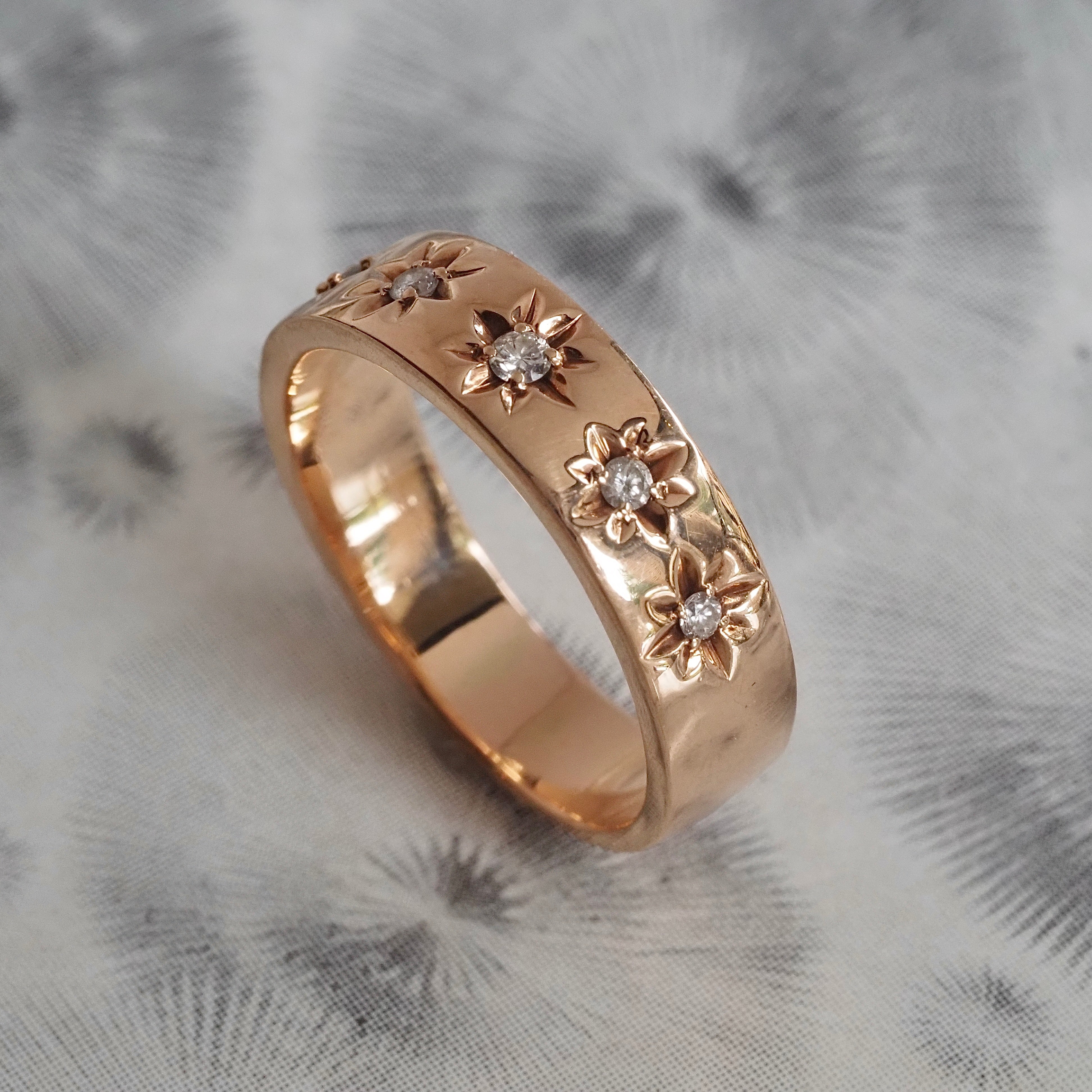 Vintage 14k Rose Gold Five Stone Starburst Band